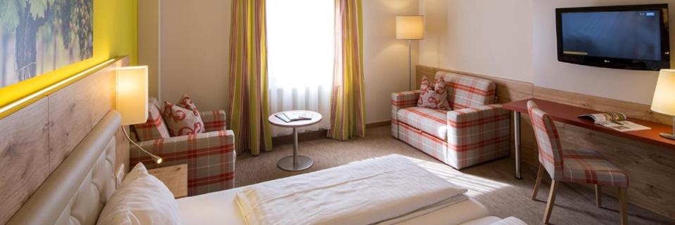 Superior Double Room - Photo 2