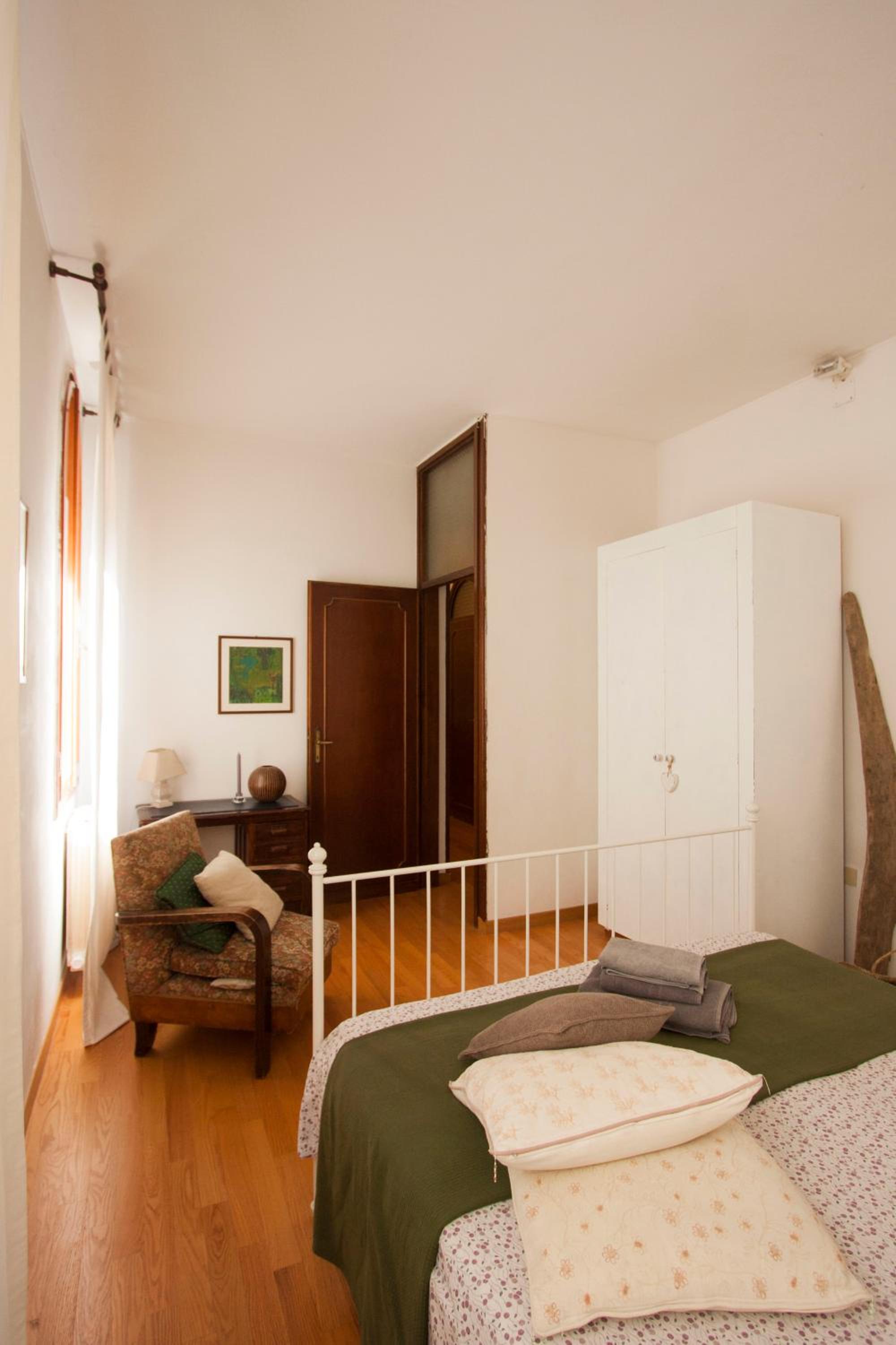Two-Bedroom Apartment - Santa Croce 2222 photo 2