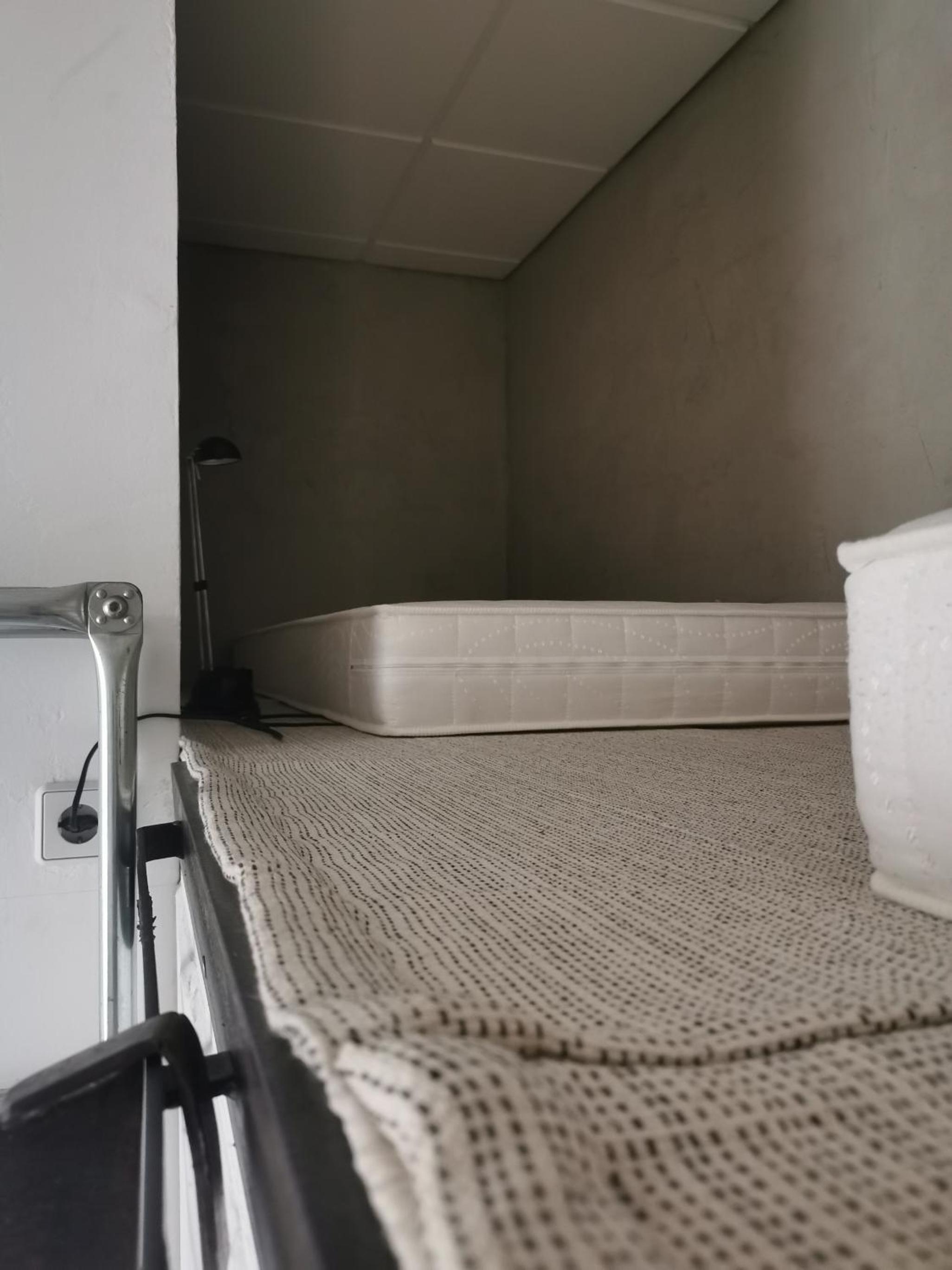 Double Room with Shared Bathroom photo 2