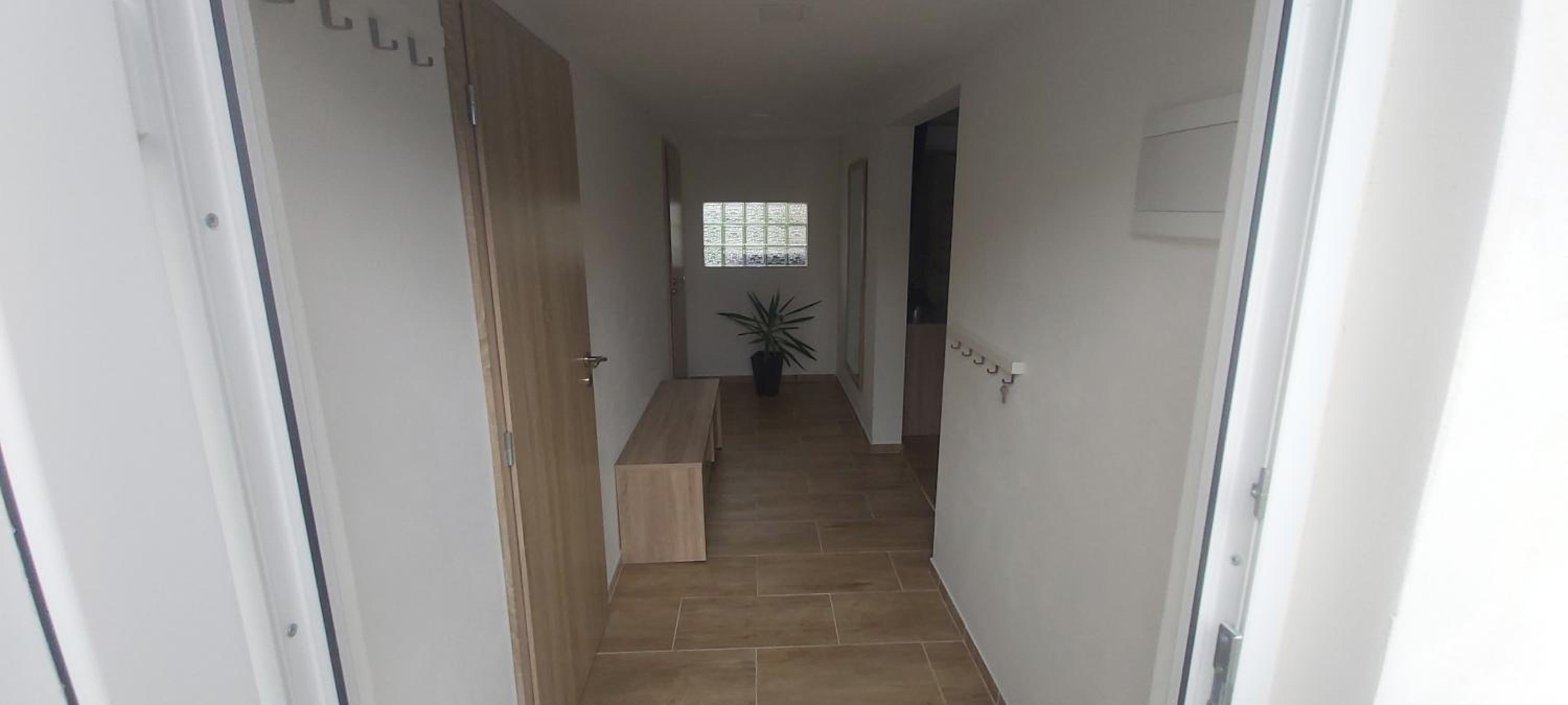 One-Bedroom House photo 2