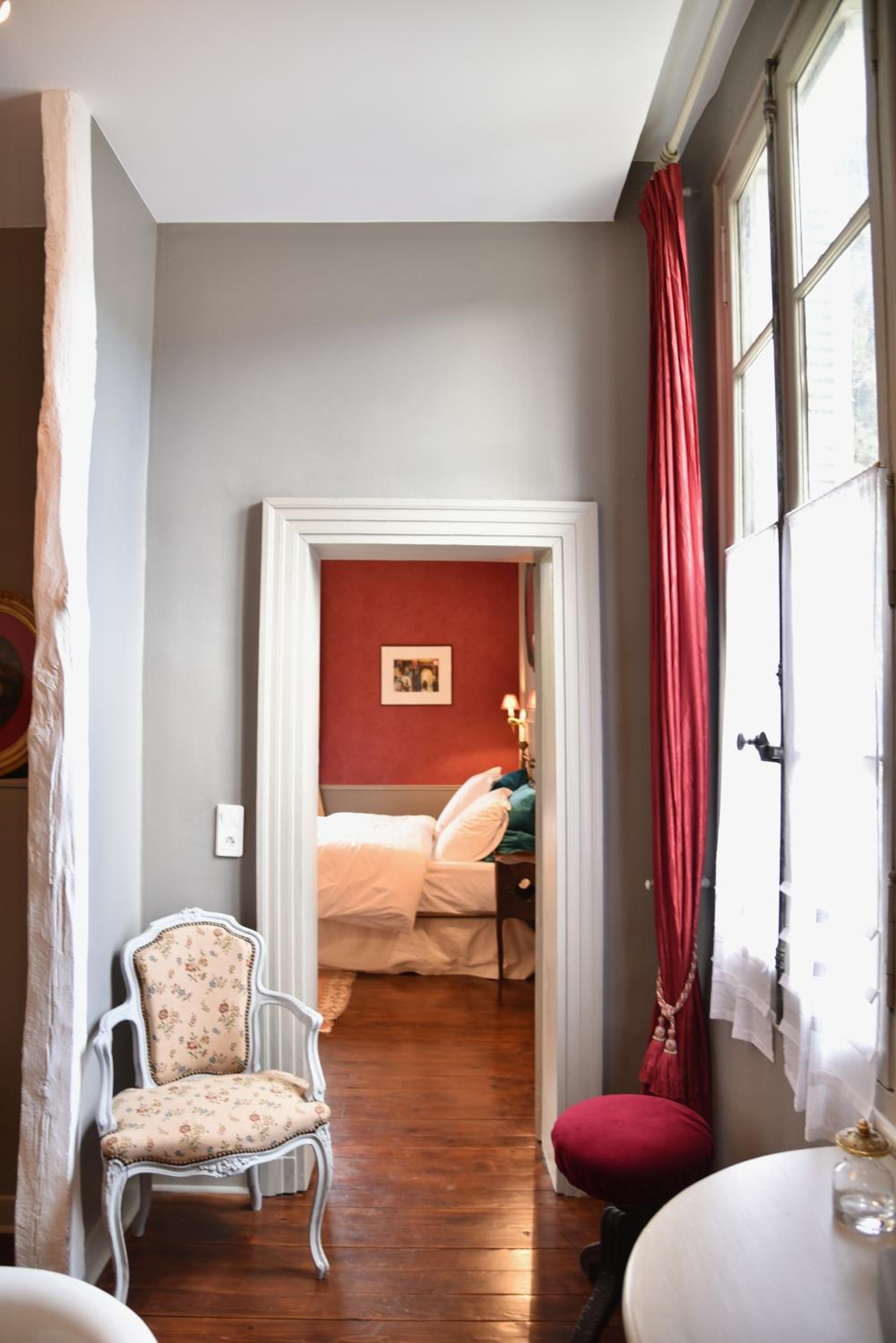 Suite with Garden View - Photo 4