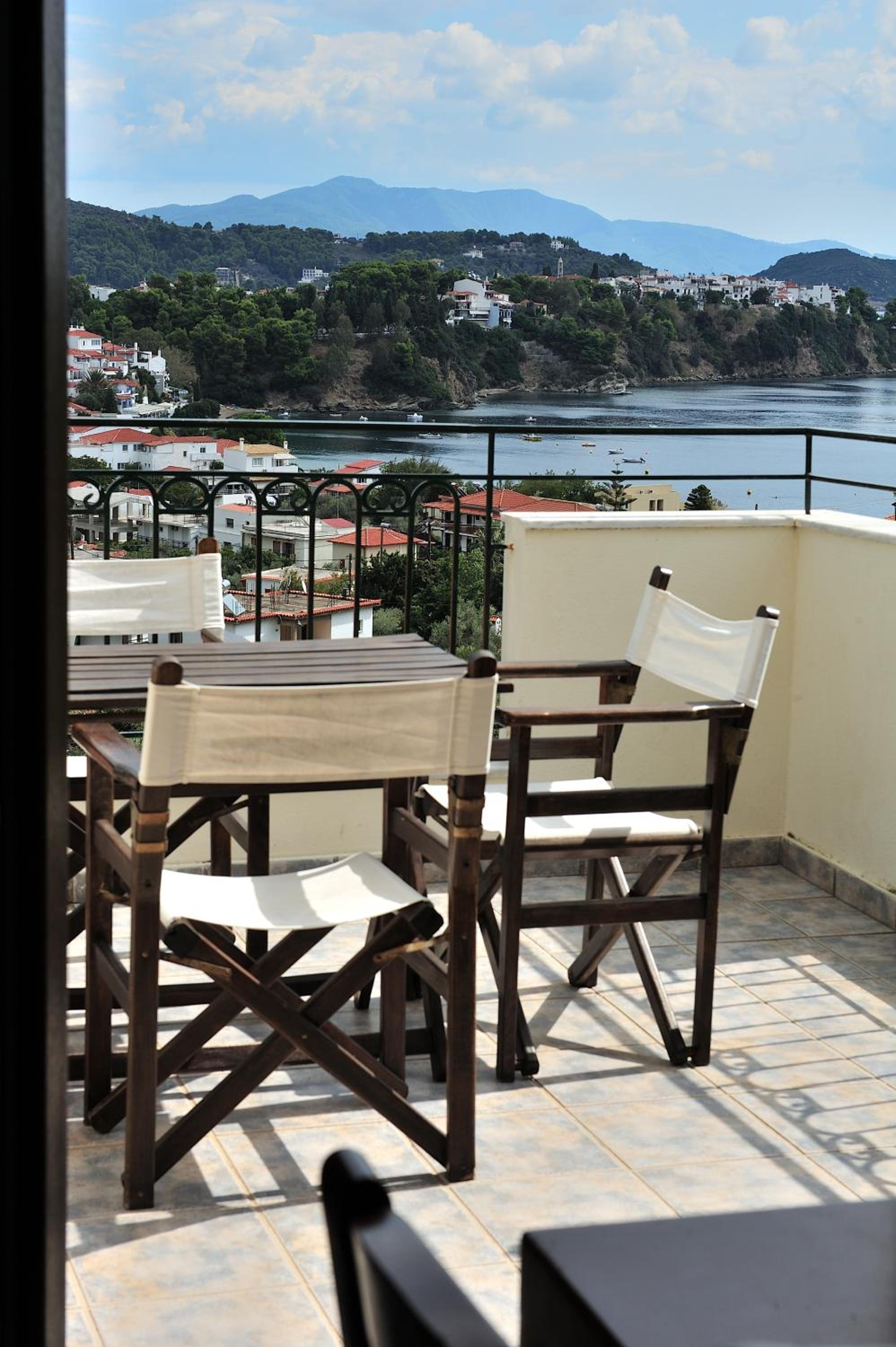 Maisonette with Sea View - Photo 32