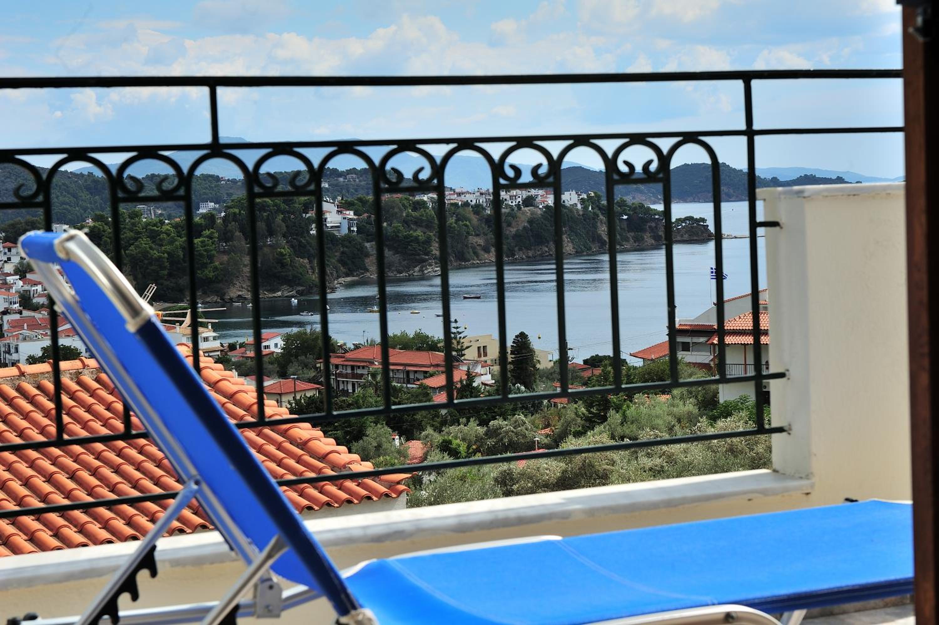 Maisonette with Sea View - Photo 35