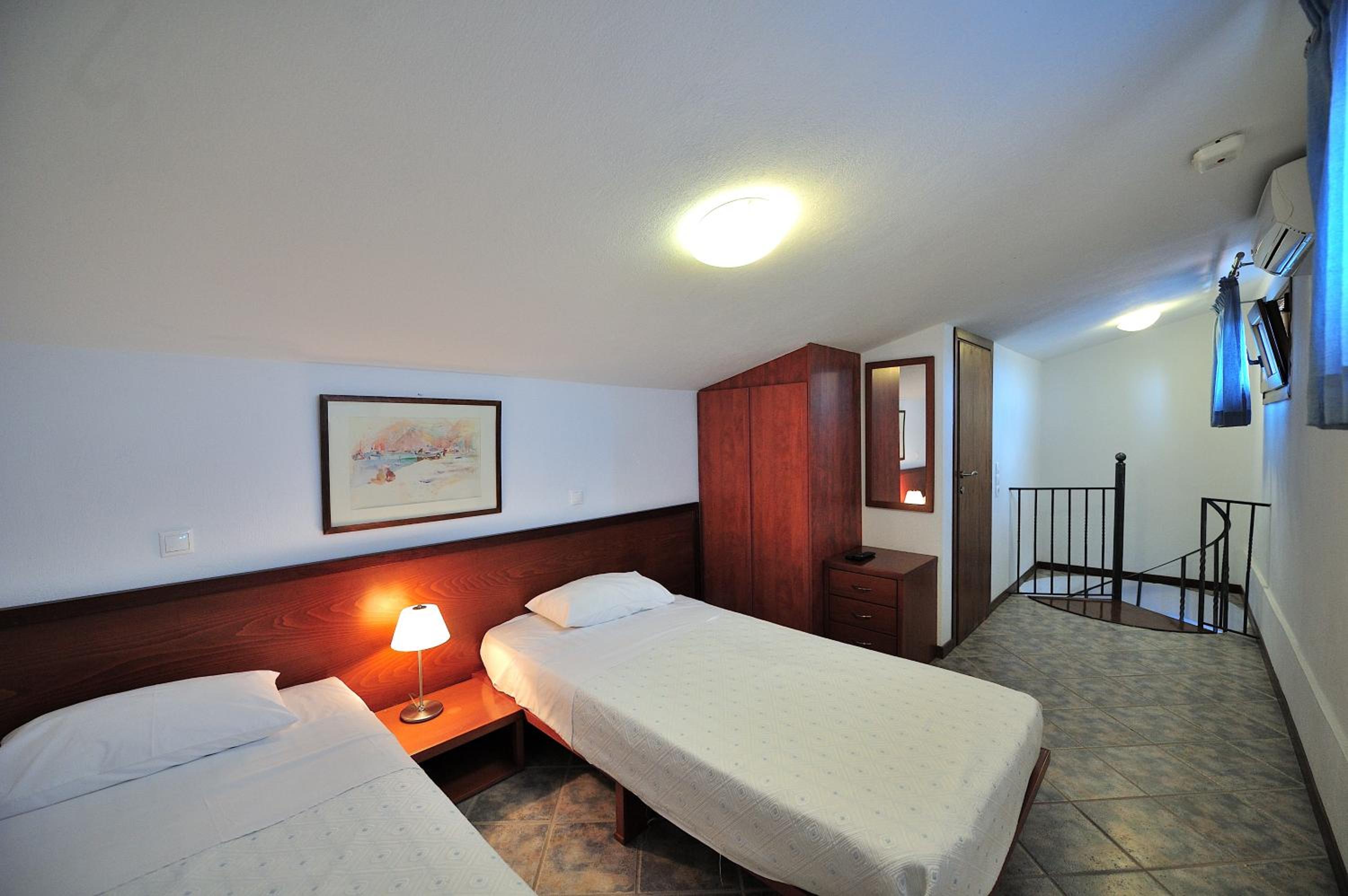 Maisonette with Sea View - Photo 57