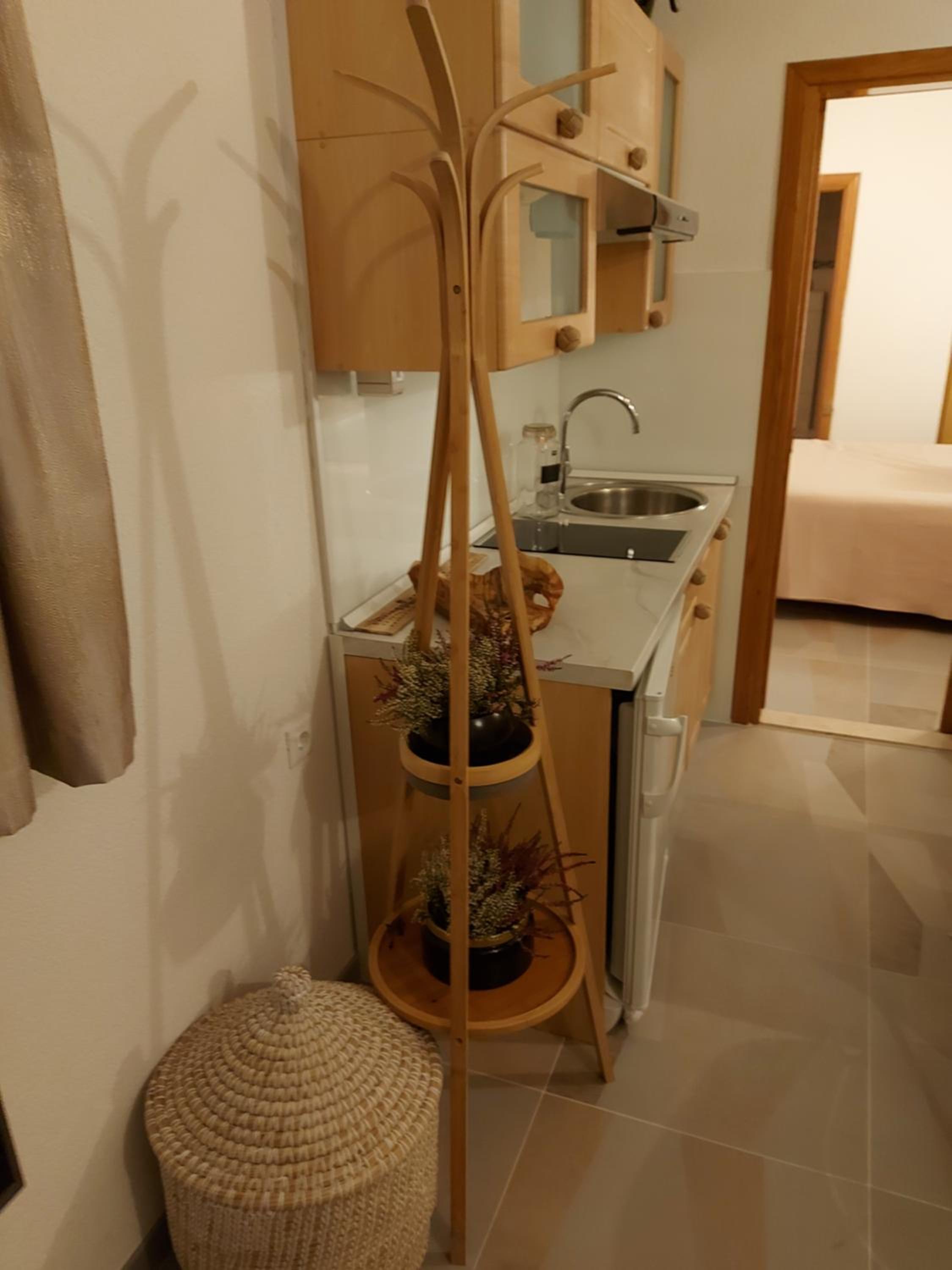 One-Bedroom Apartment - Photo 14