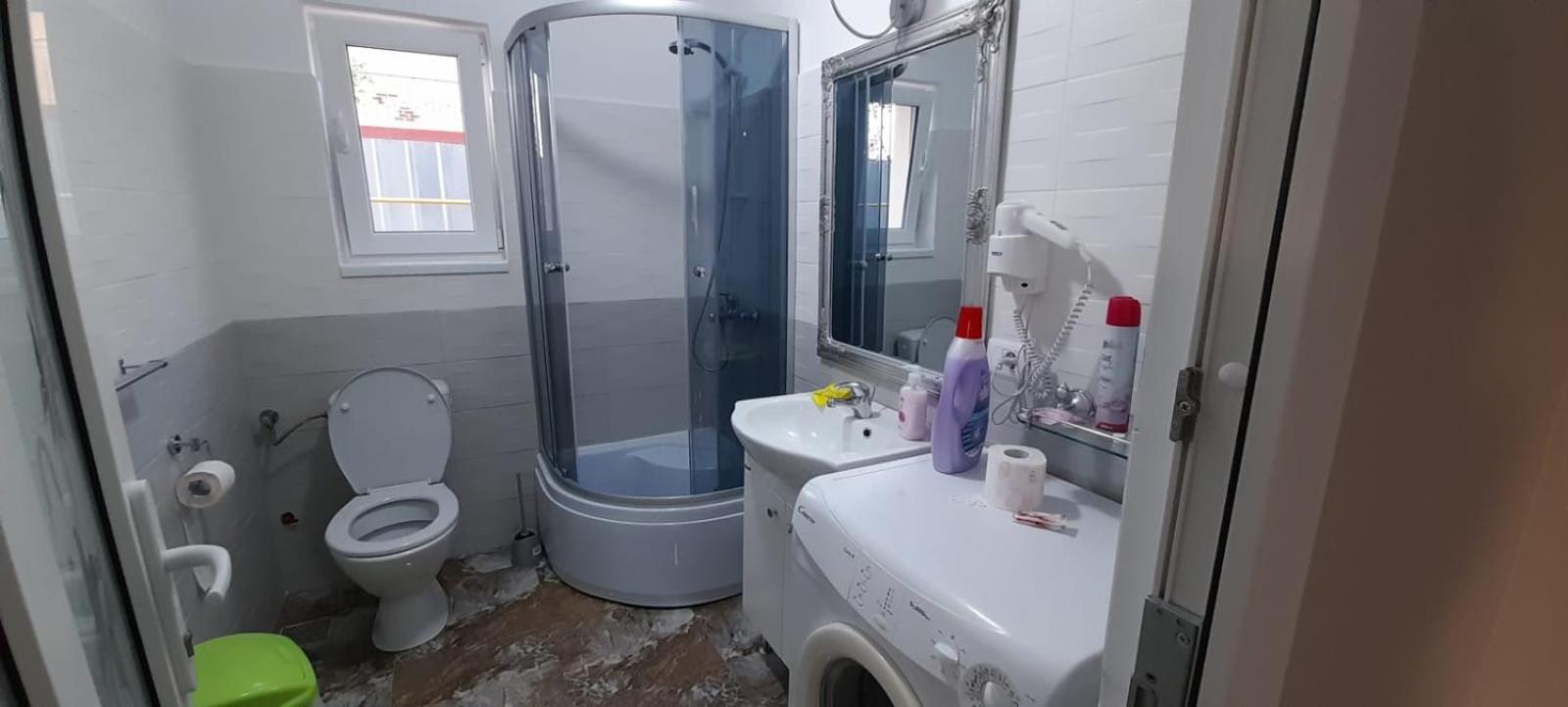 Two-Bedroom House - Photo 15