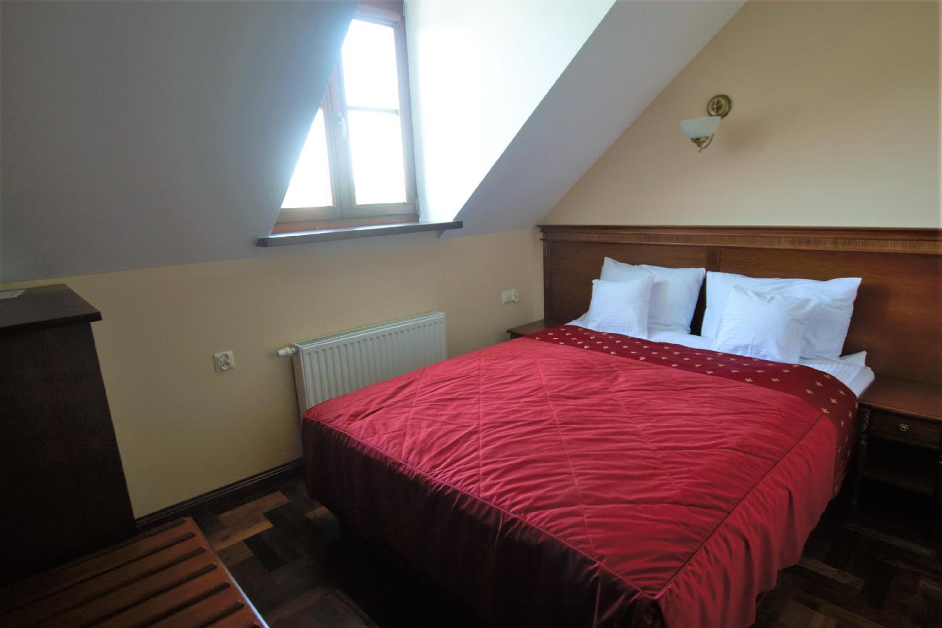 Two-Bedroom Apartment - Photo 8