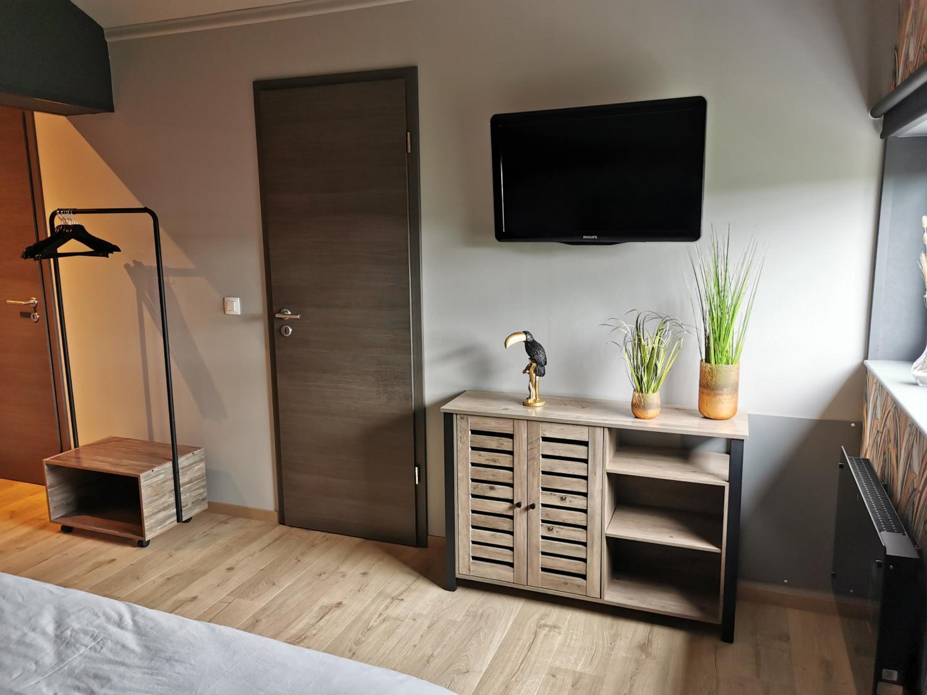 Quadruple Room with Private Bathroom