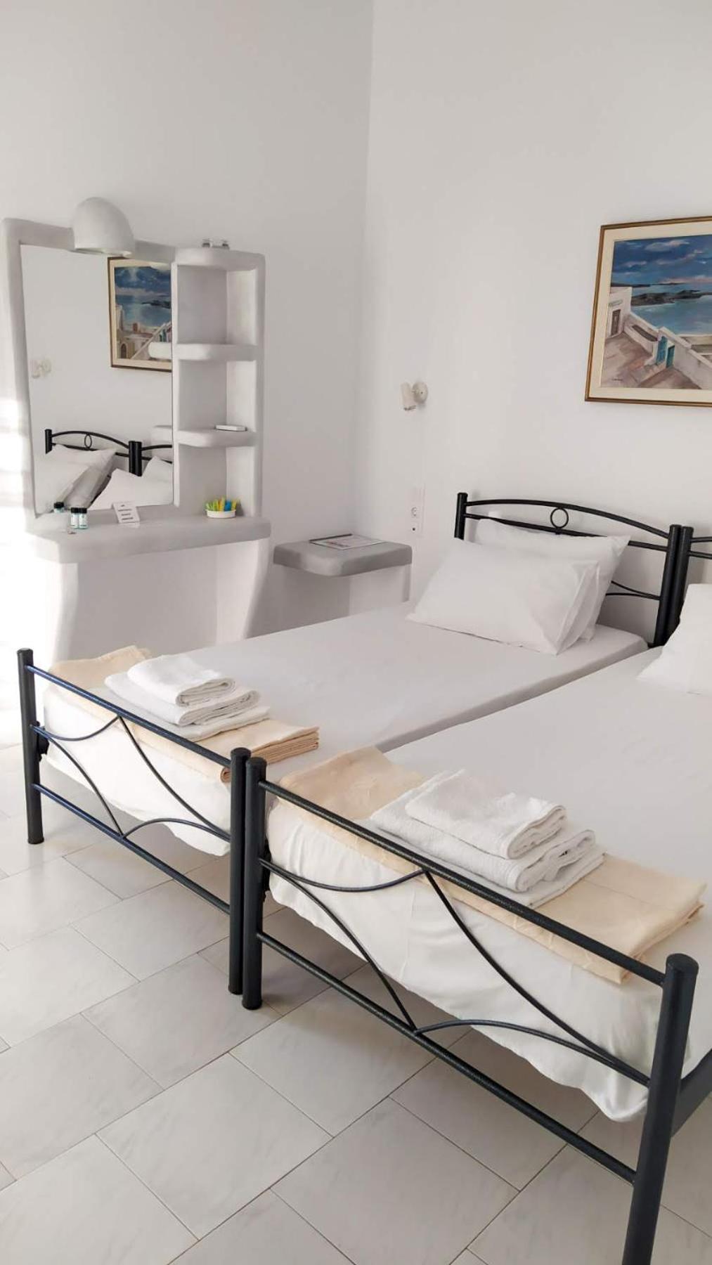 Twin Room - Ground Floor photo 1