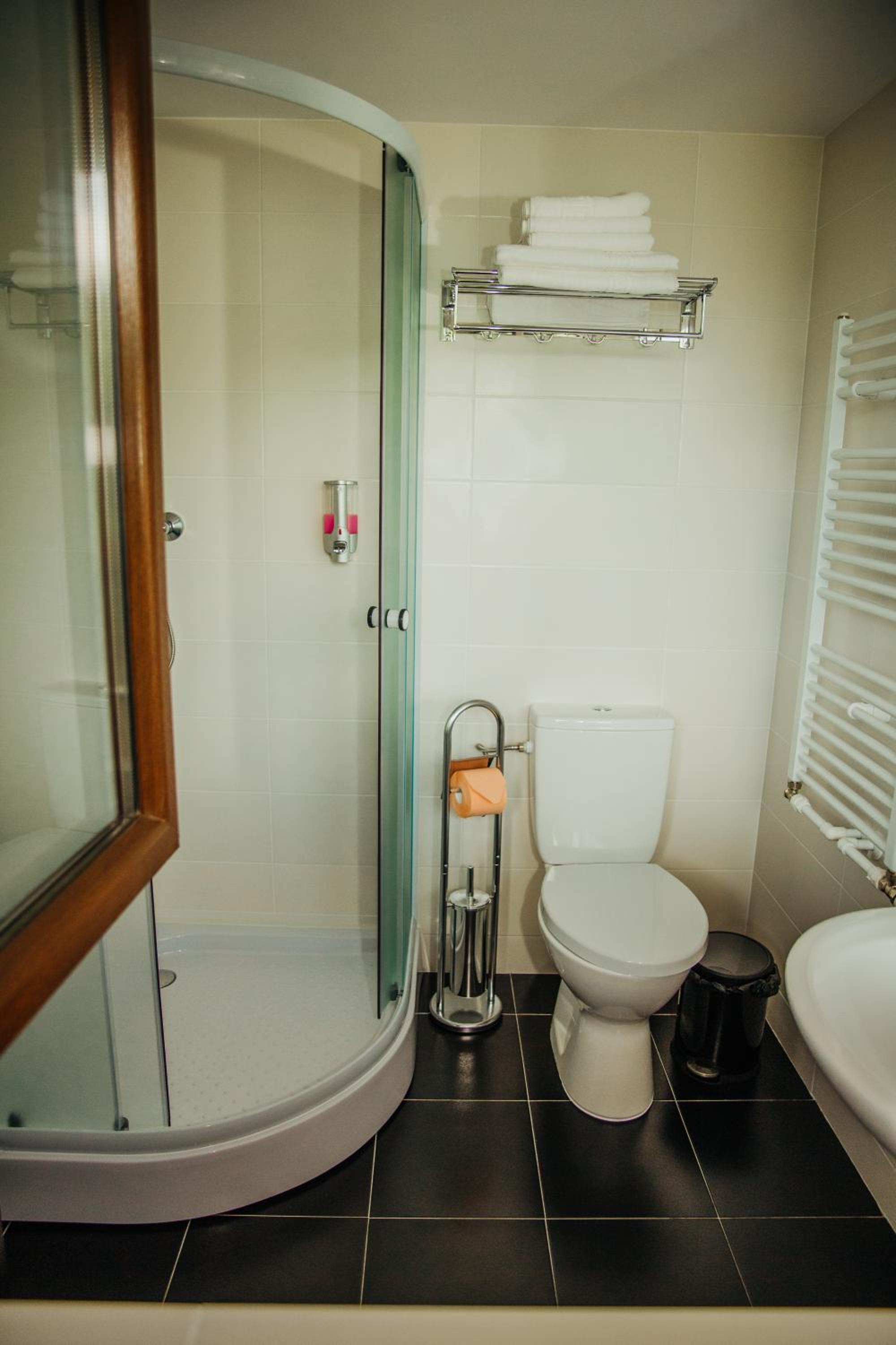 Double Room with Mountain View - Photo 4