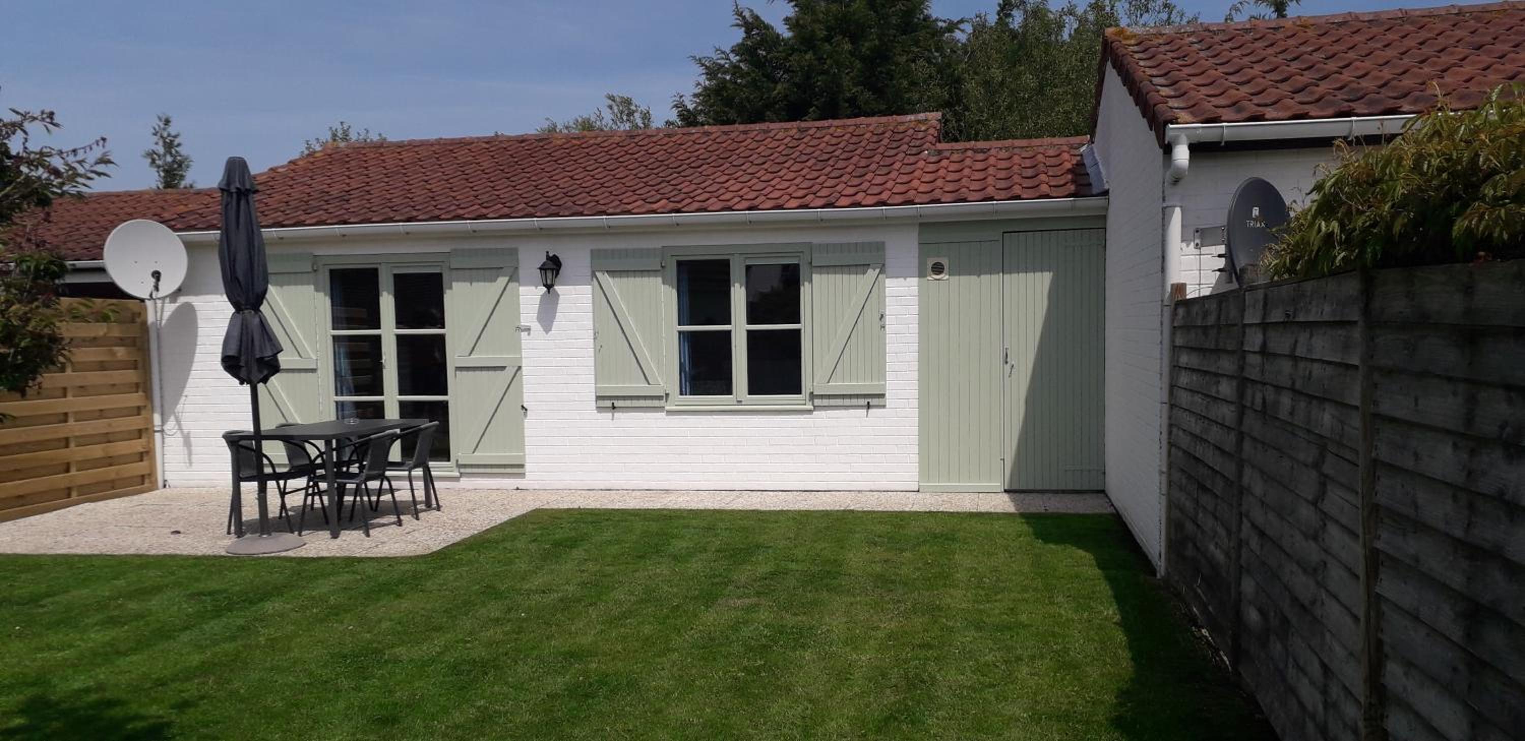Two-Bedroom House photo 2