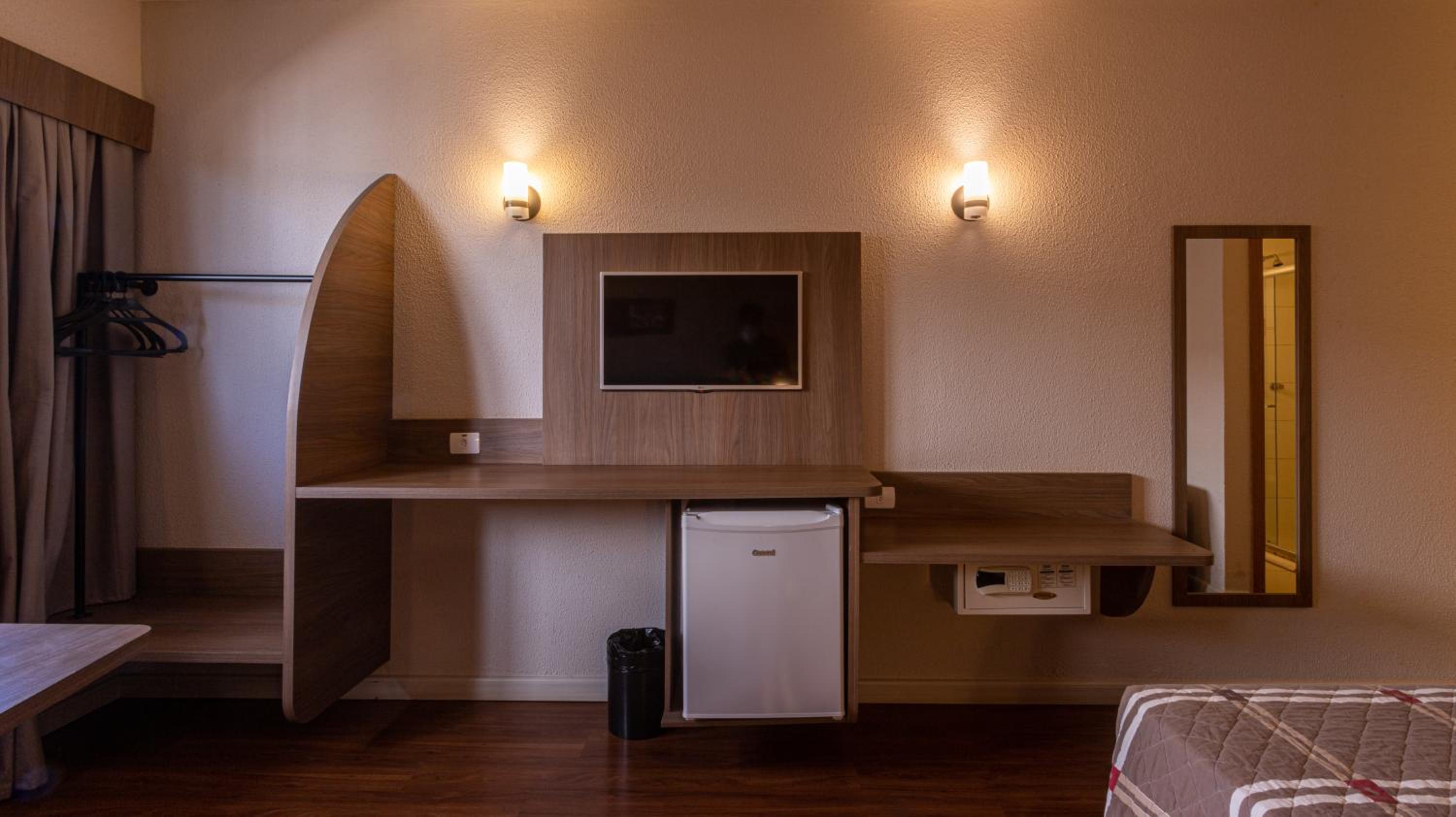 Standard Double Room photo 2
