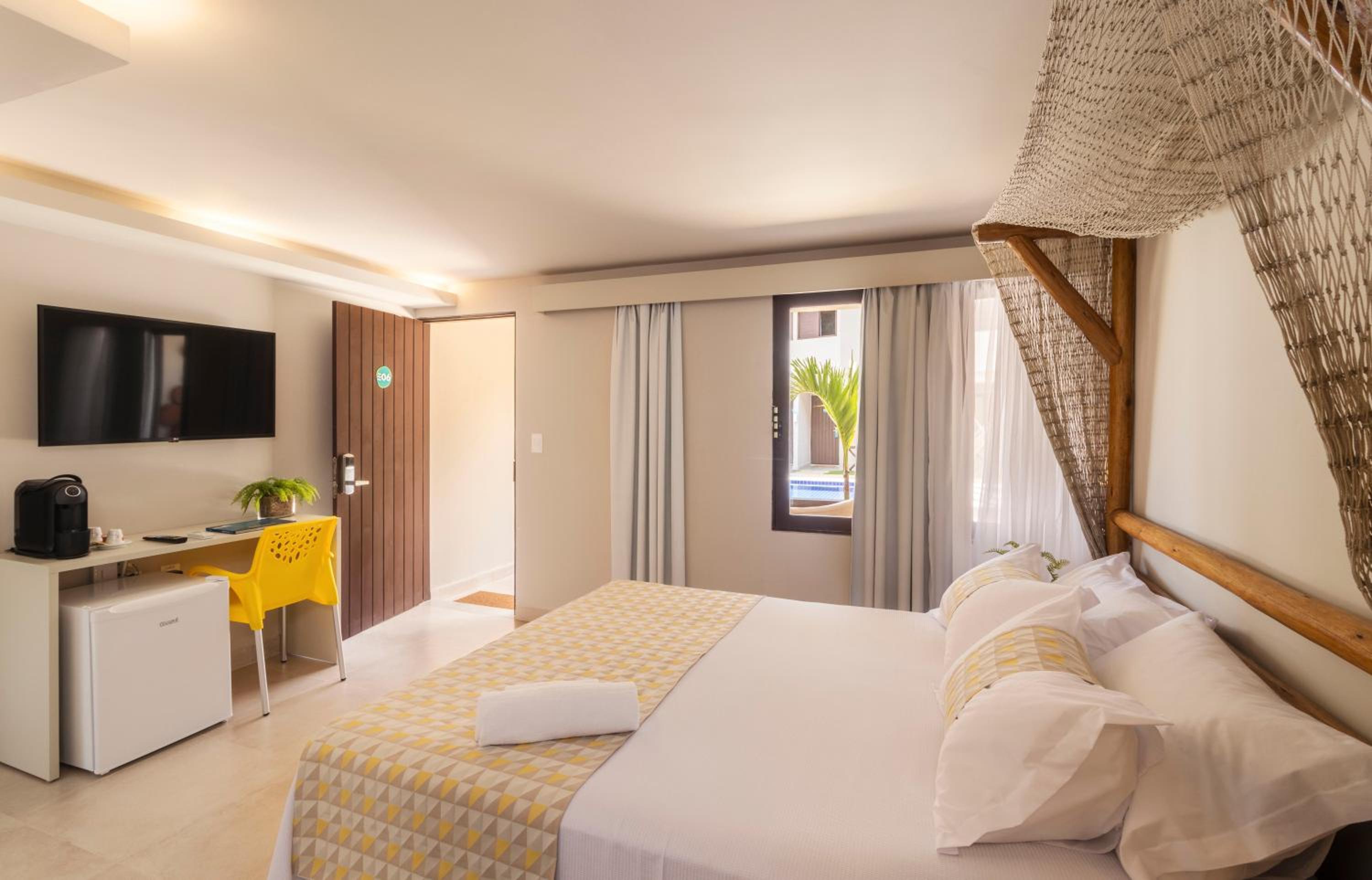 Deluxe Double Room photo 2