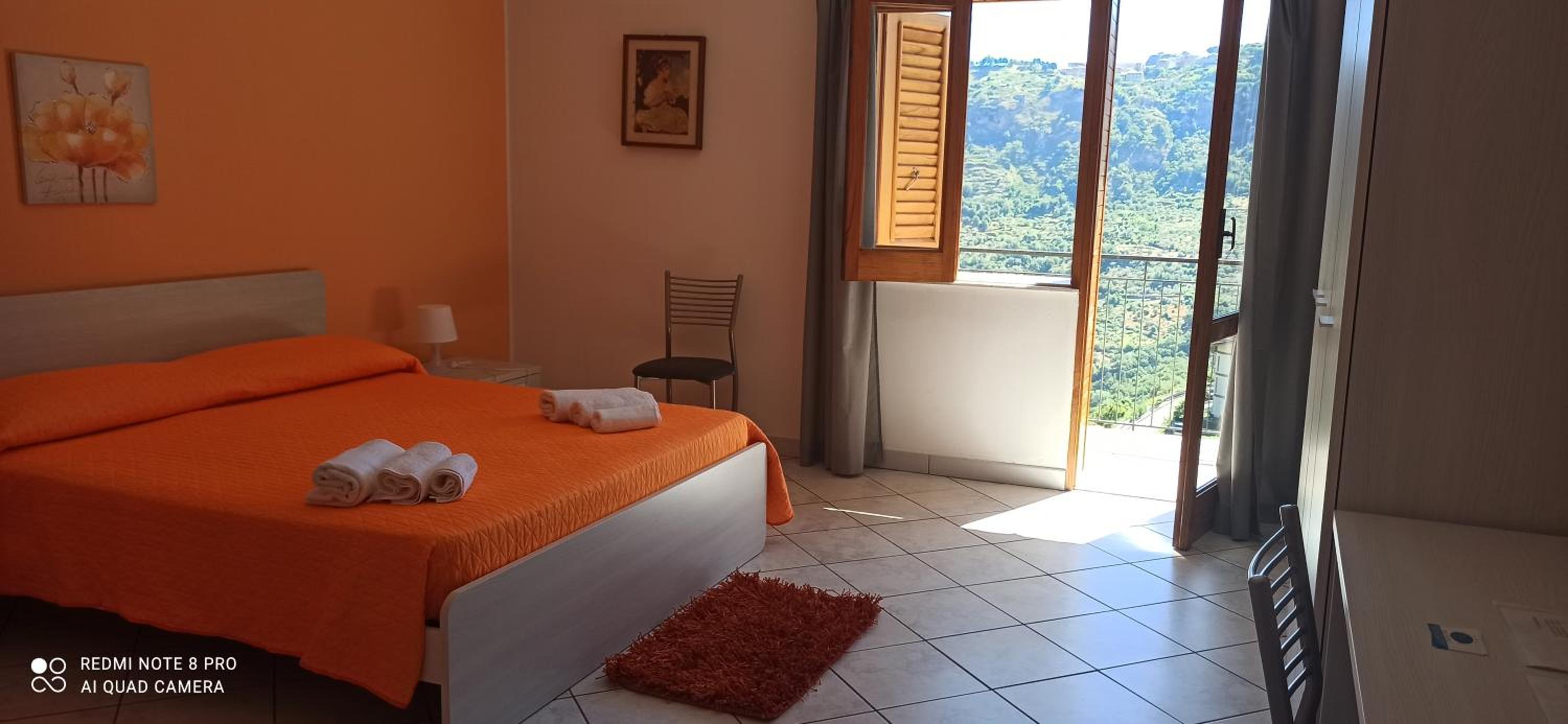 Triple Room with Mountain View photo 3