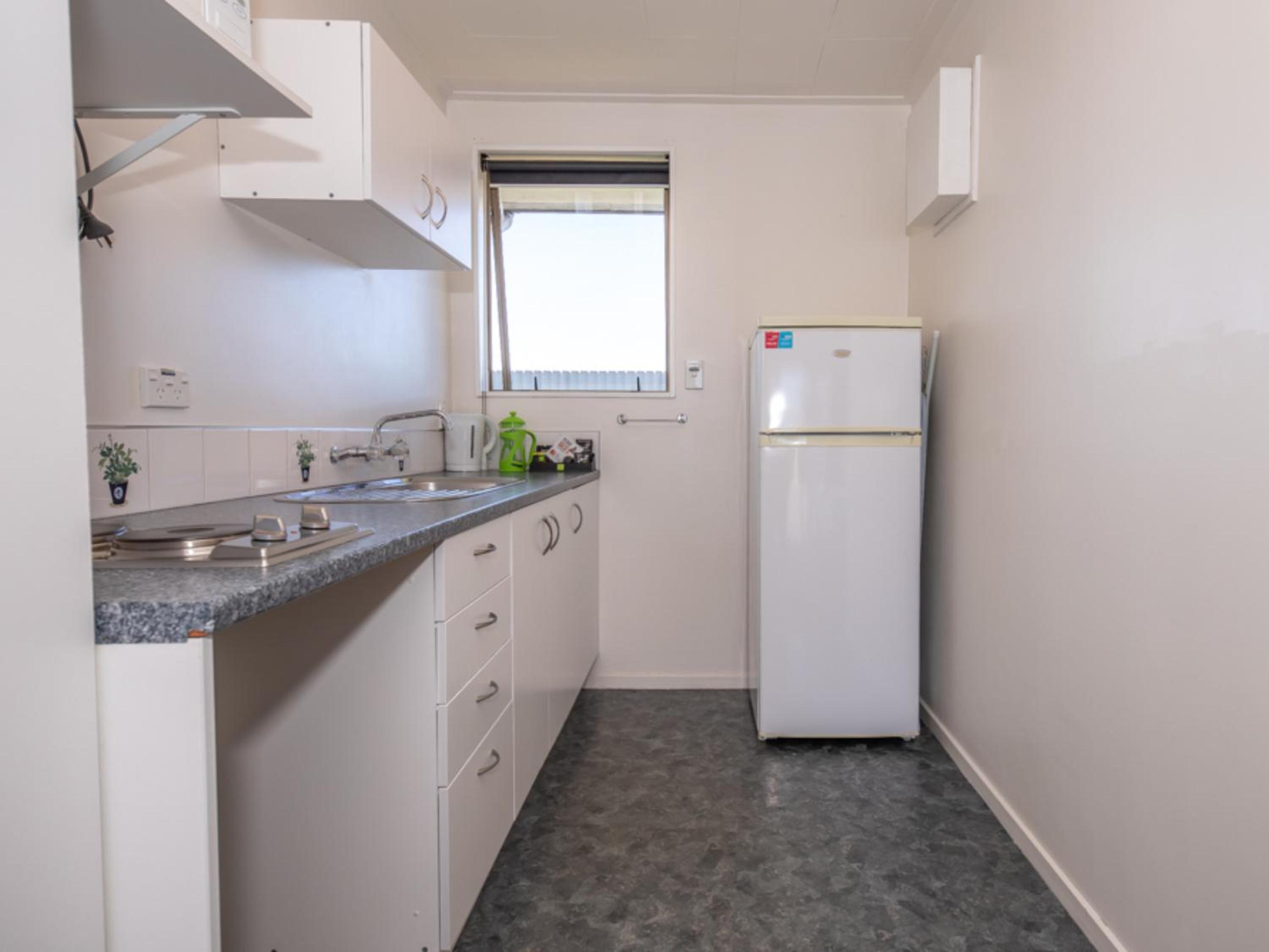 One-Bedroom Apartment - Photo 10