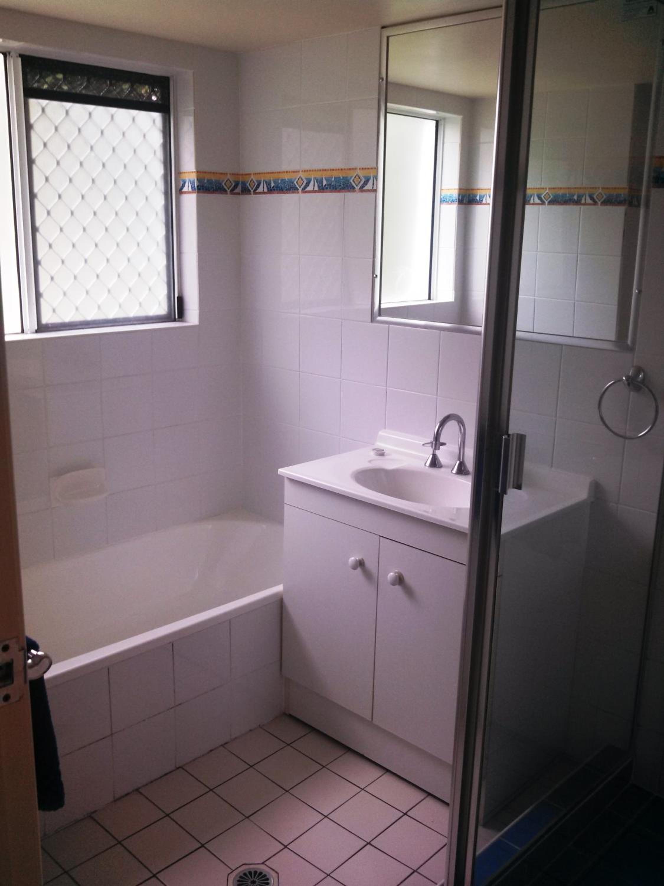 Standard Two-Bedroom Family Apartment with Balcony photo 3