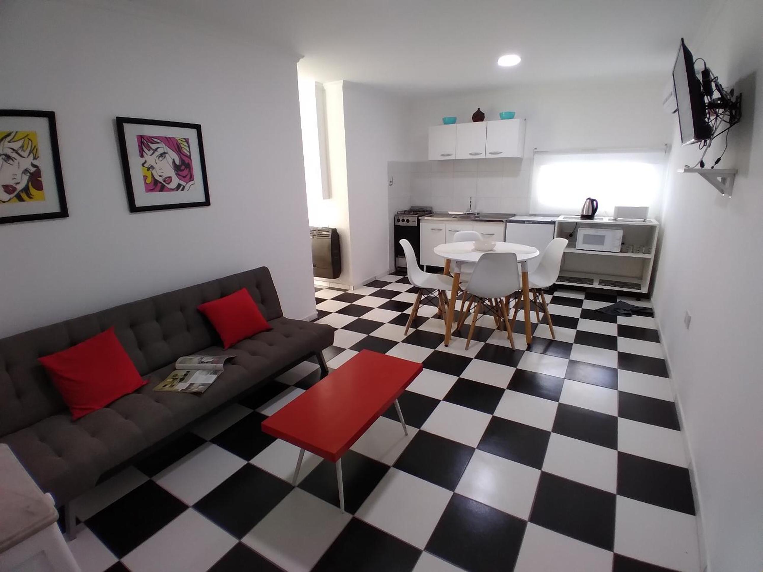 One-Bedroom House photo 3