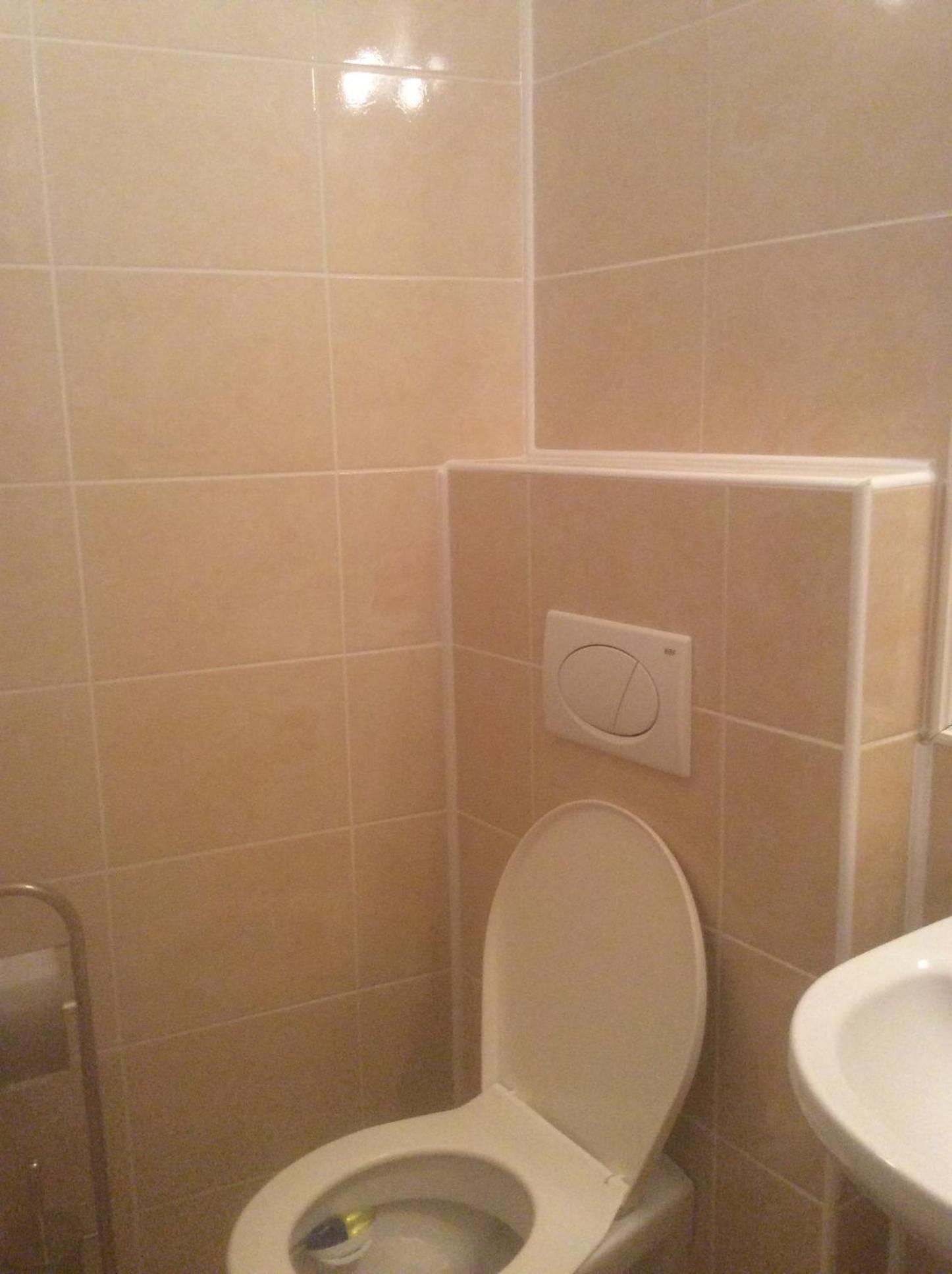 Deluxe Double Room with Balcony - Photo 5