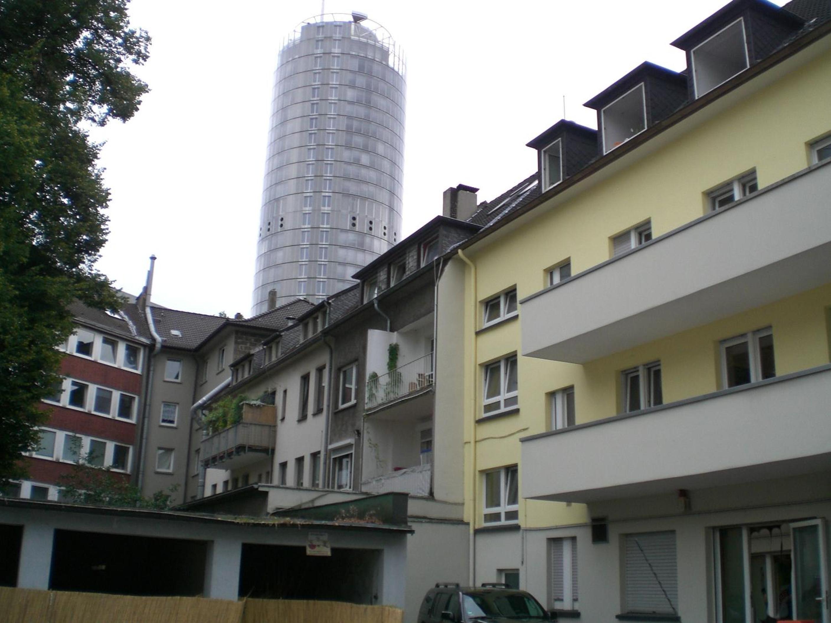 Apartment - Split Level photo 2