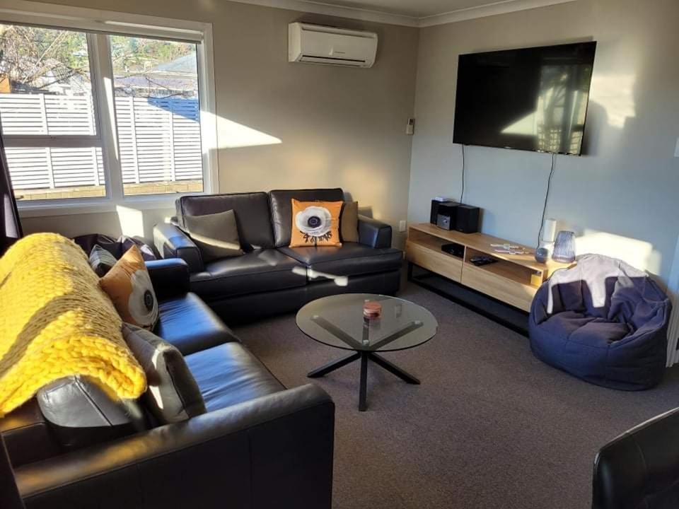 Two-Bedroom House - Photo 6