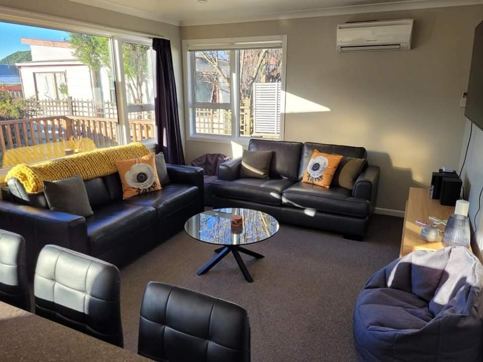 Two-Bedroom House - Photo 8
