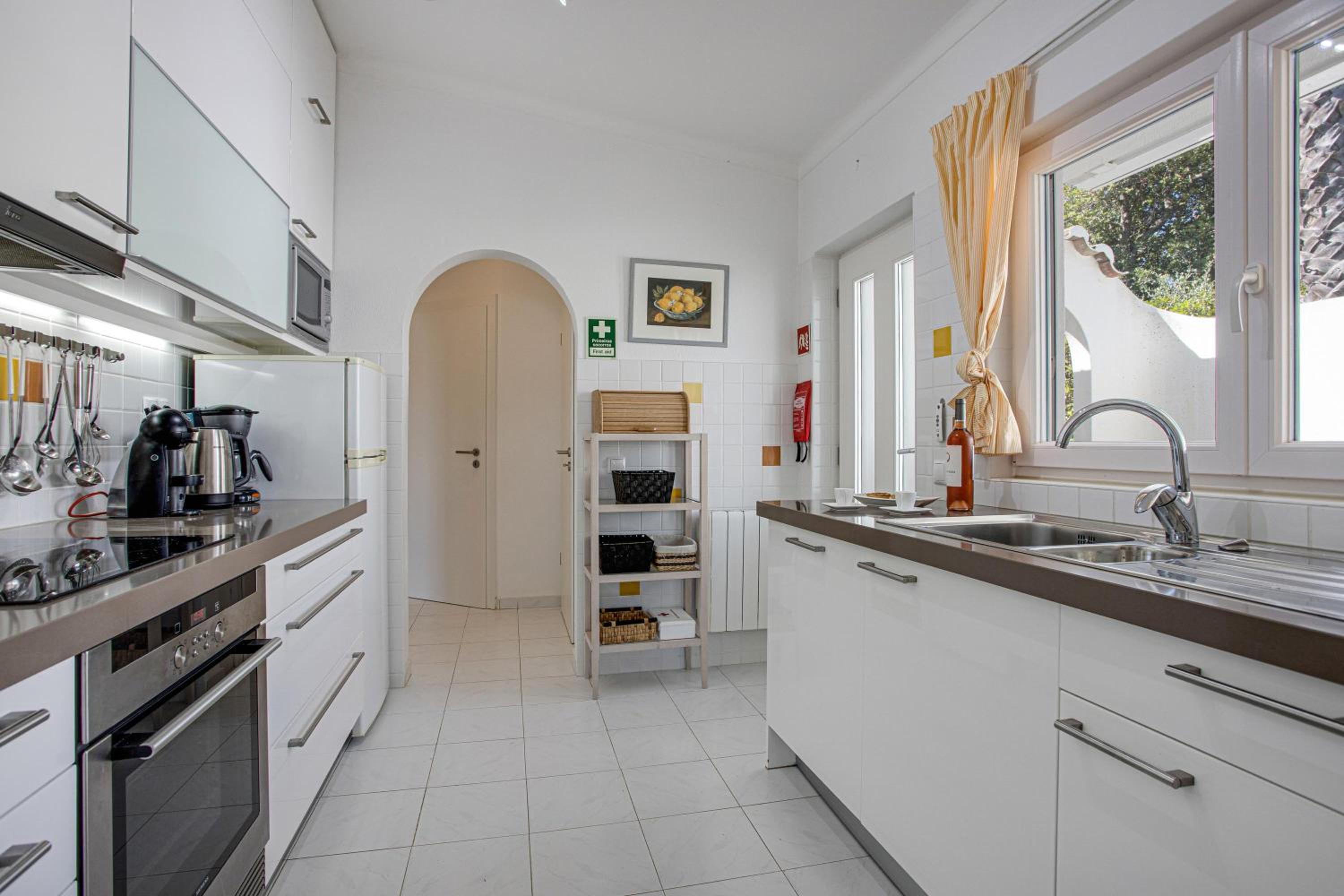 Villa with Garden View - Photo 28