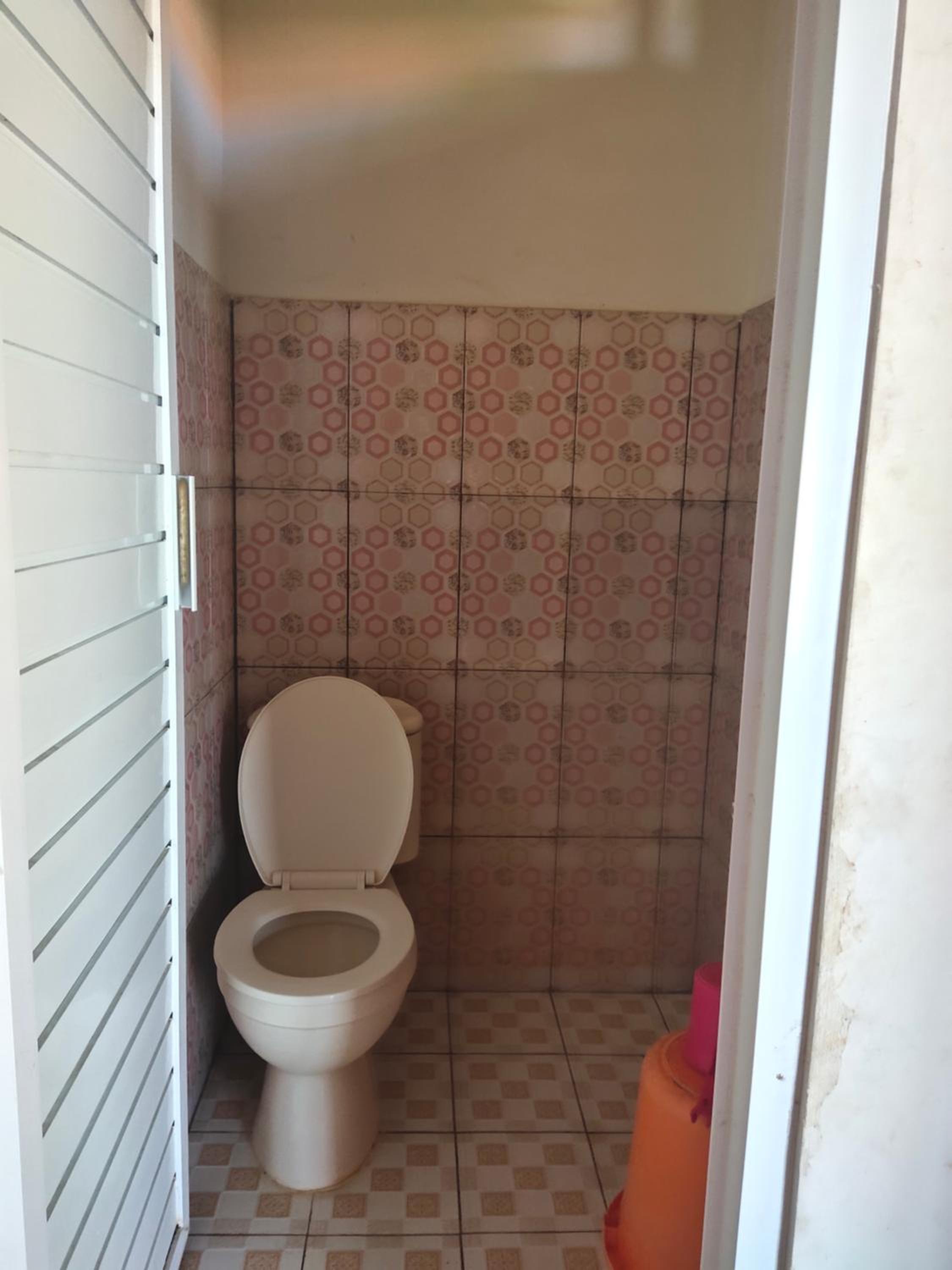 Double Room - Photo 5