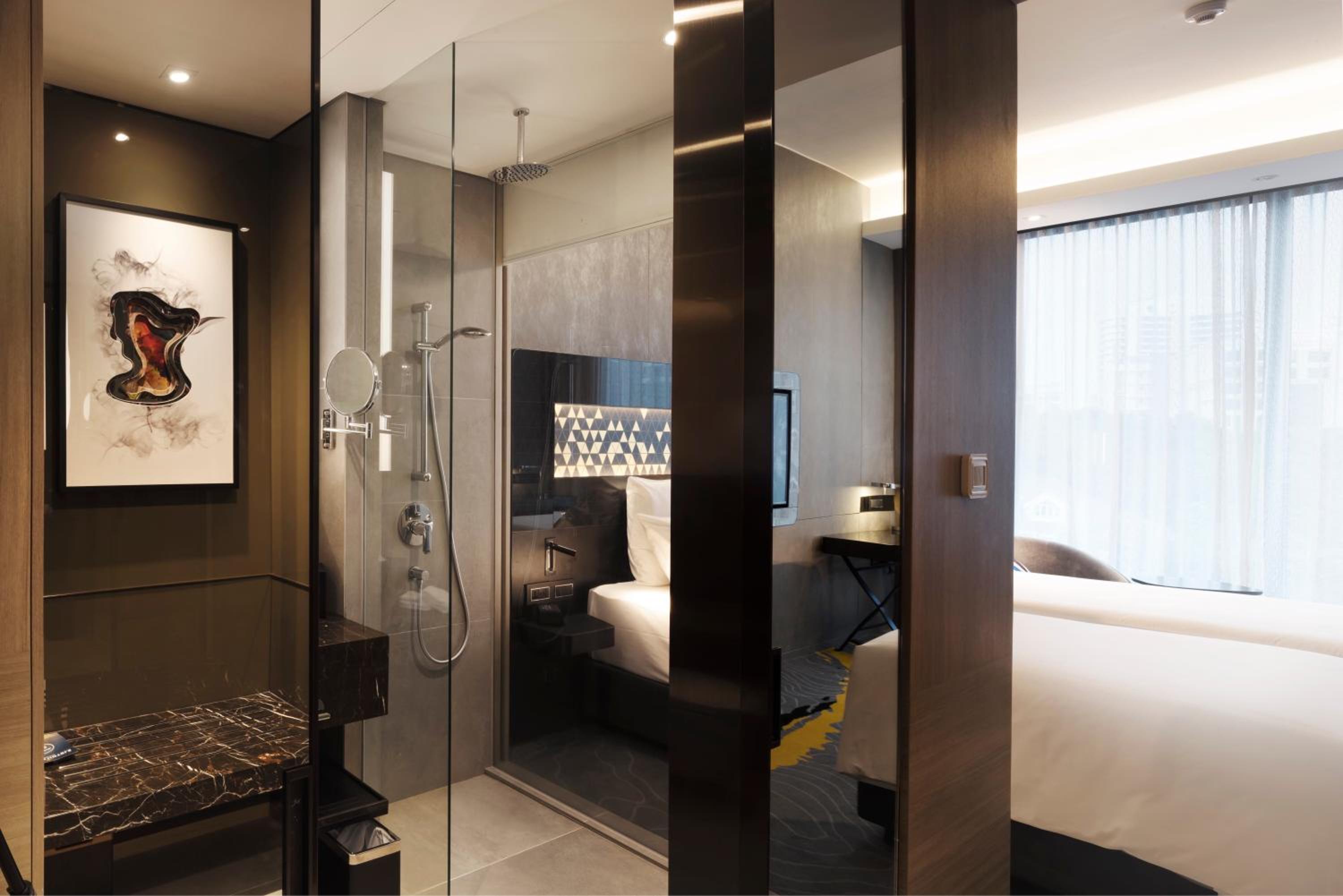 Premier Suite, Lounge Access, Higher Floor, Free Mini-bar