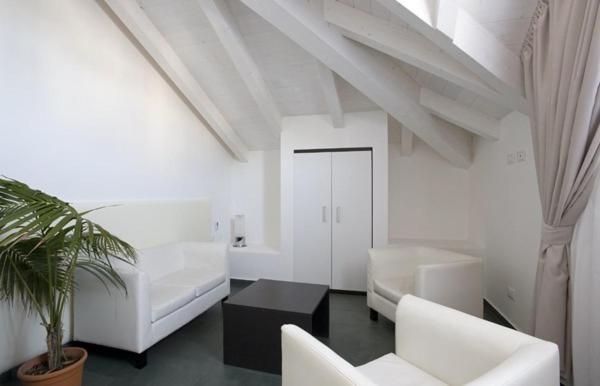 Junior Suite with Hot Tub - Photo 2