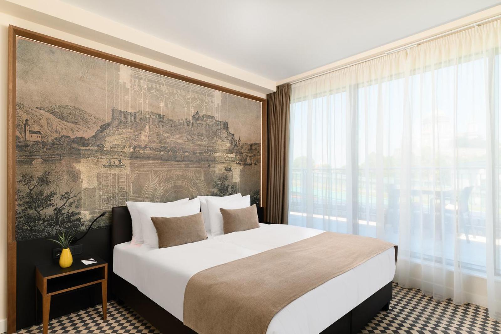 Superior Twin Room with City View photo 1