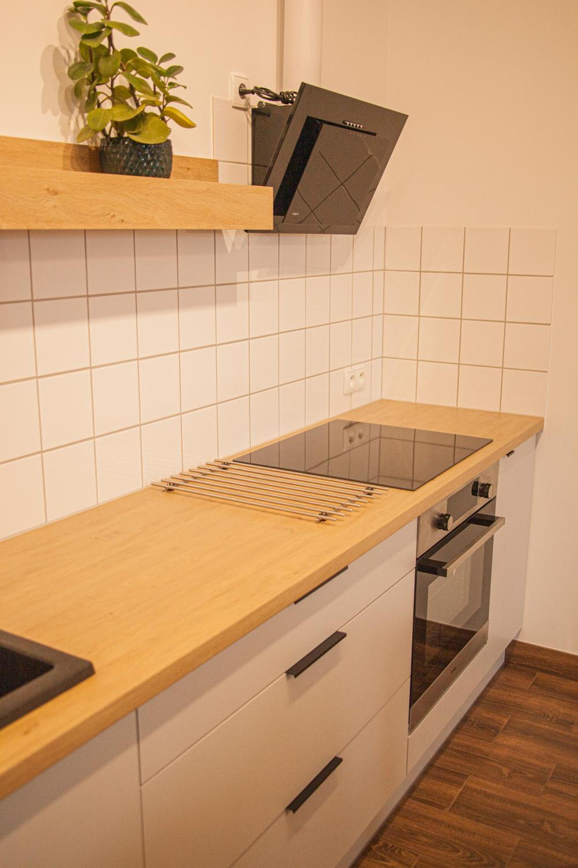One-Bedroom Apartment - Photo 17