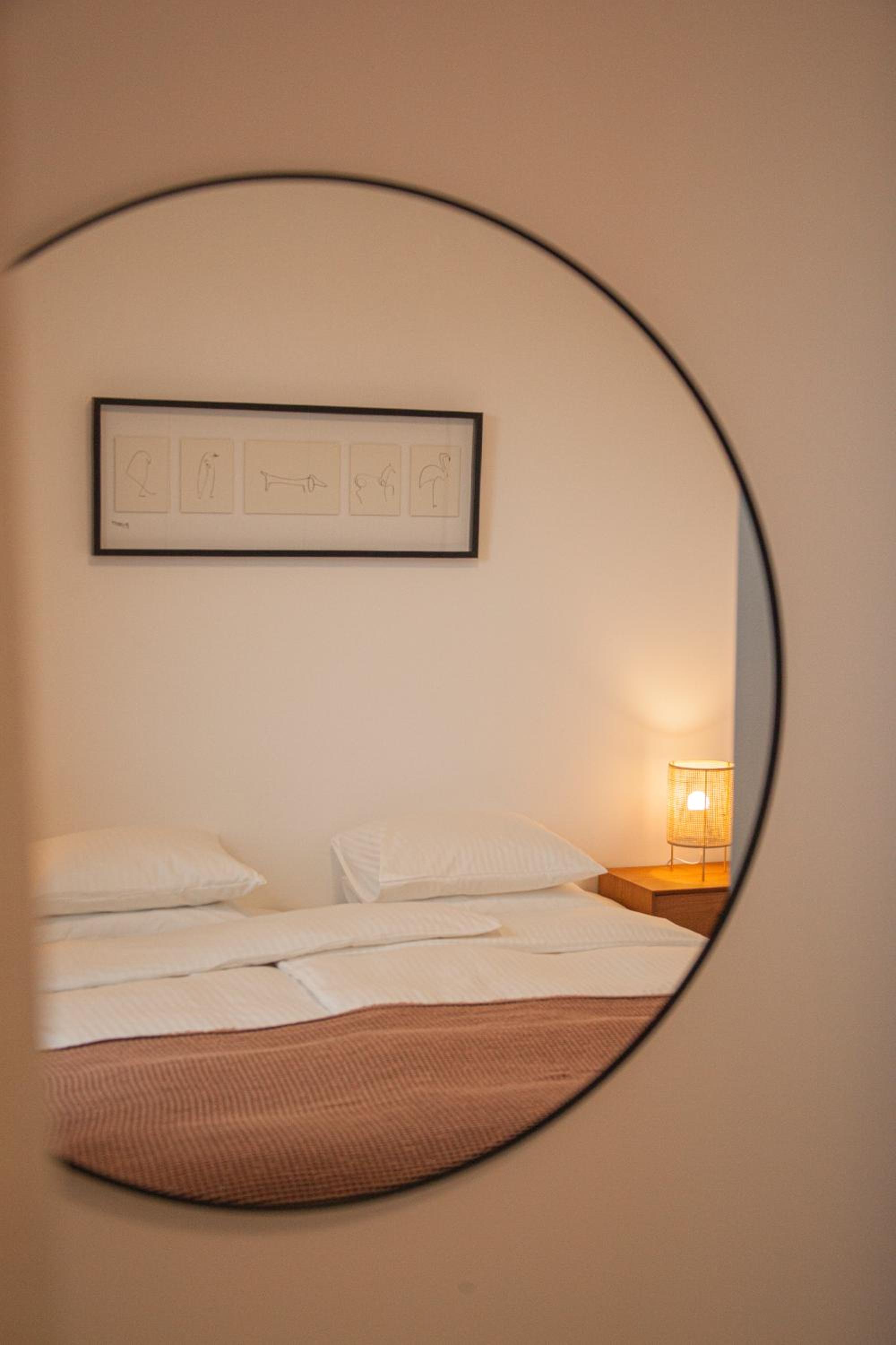 One-Bedroom Apartment - Photo 22