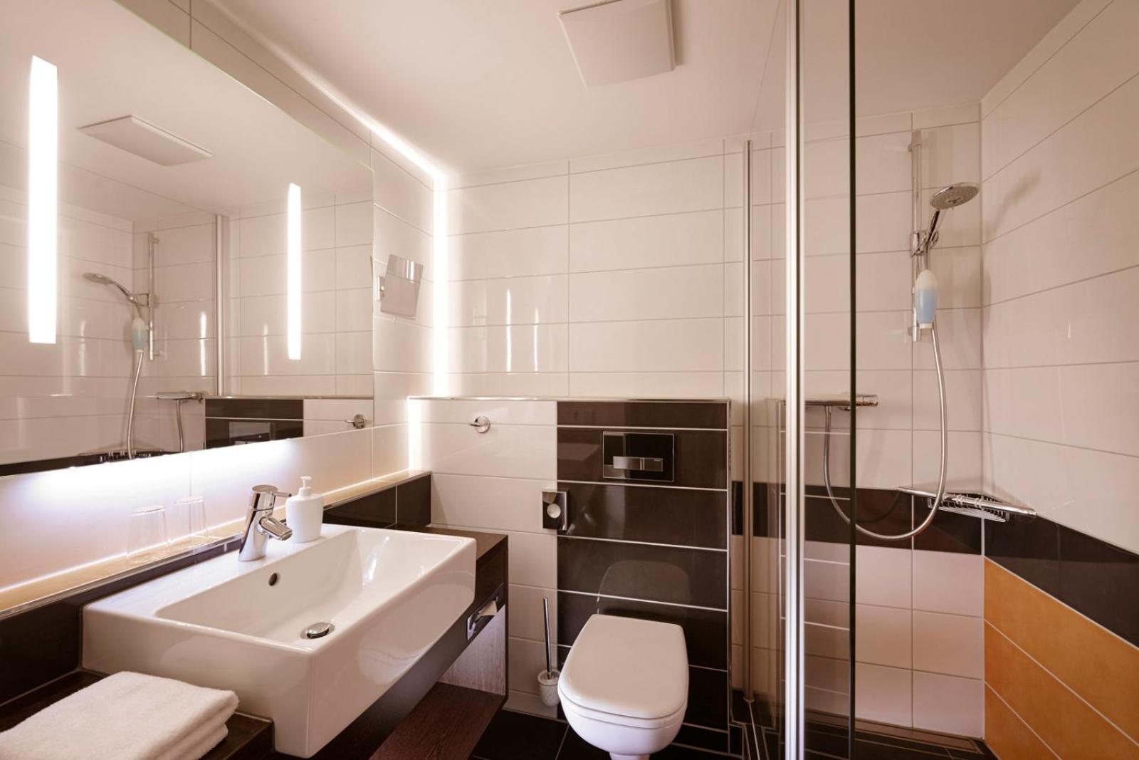 Standard Double Room - Photo 2