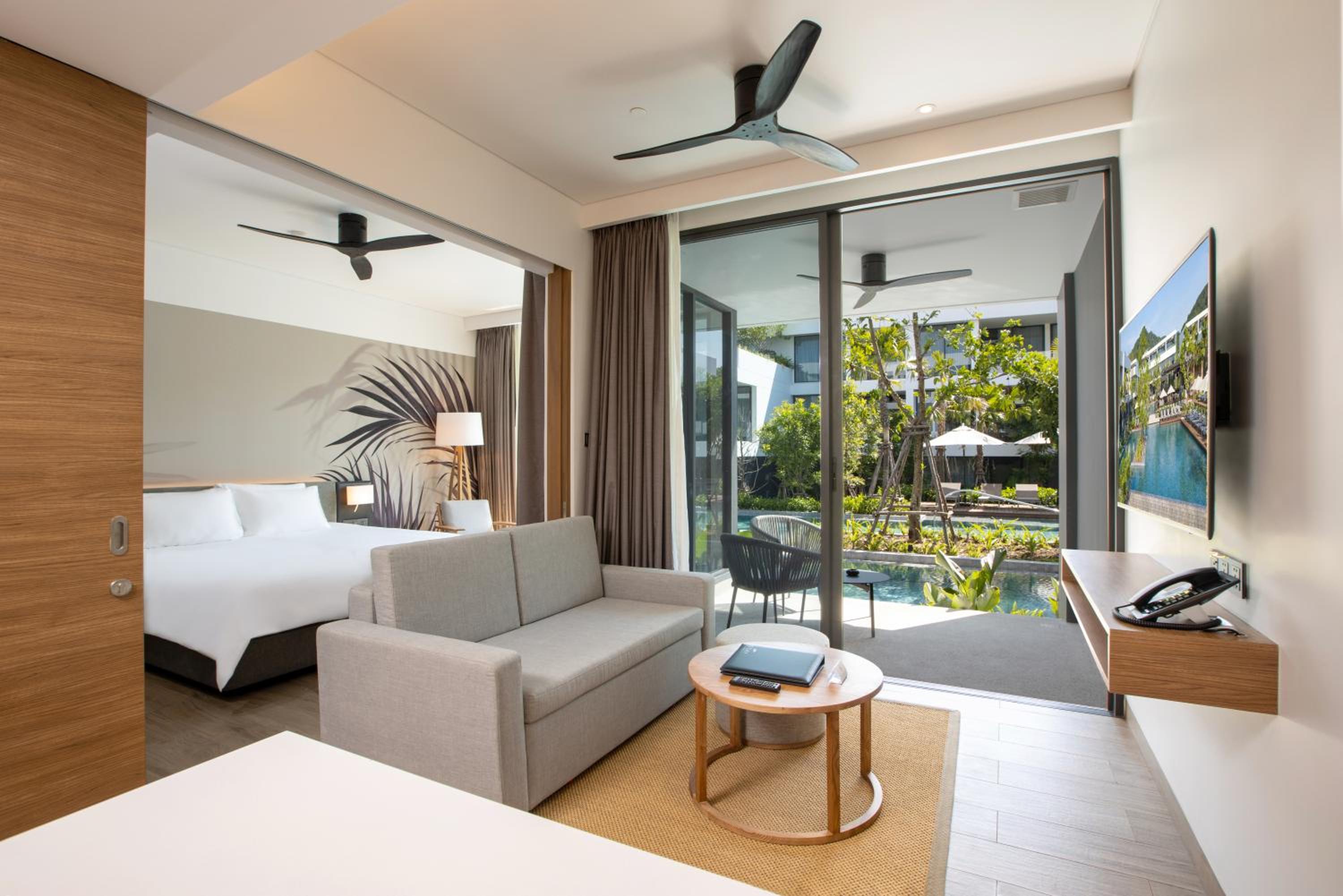 One-Bedroom Suite Pool Access - Photo 1