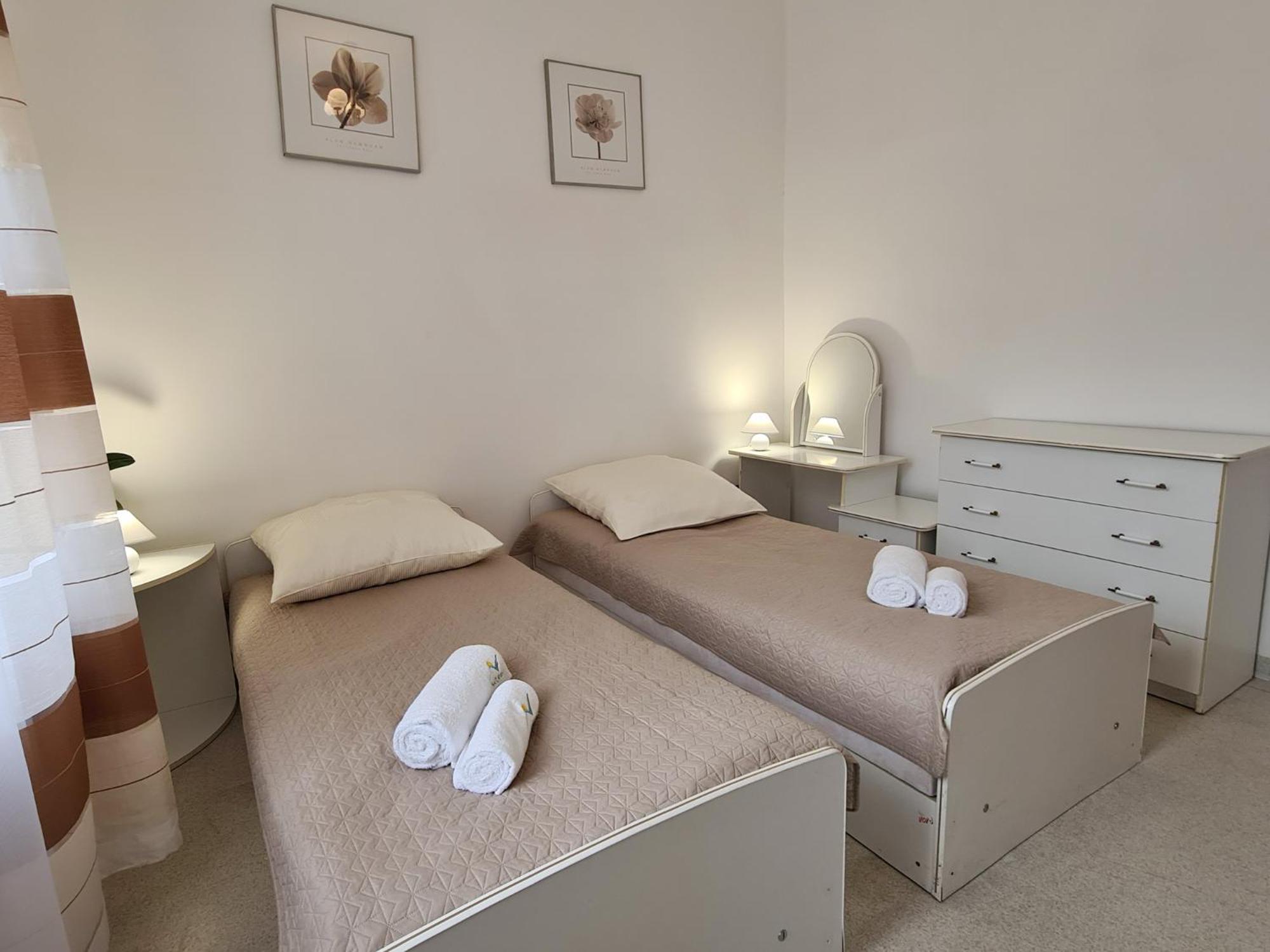 Triple Room - Photo 2