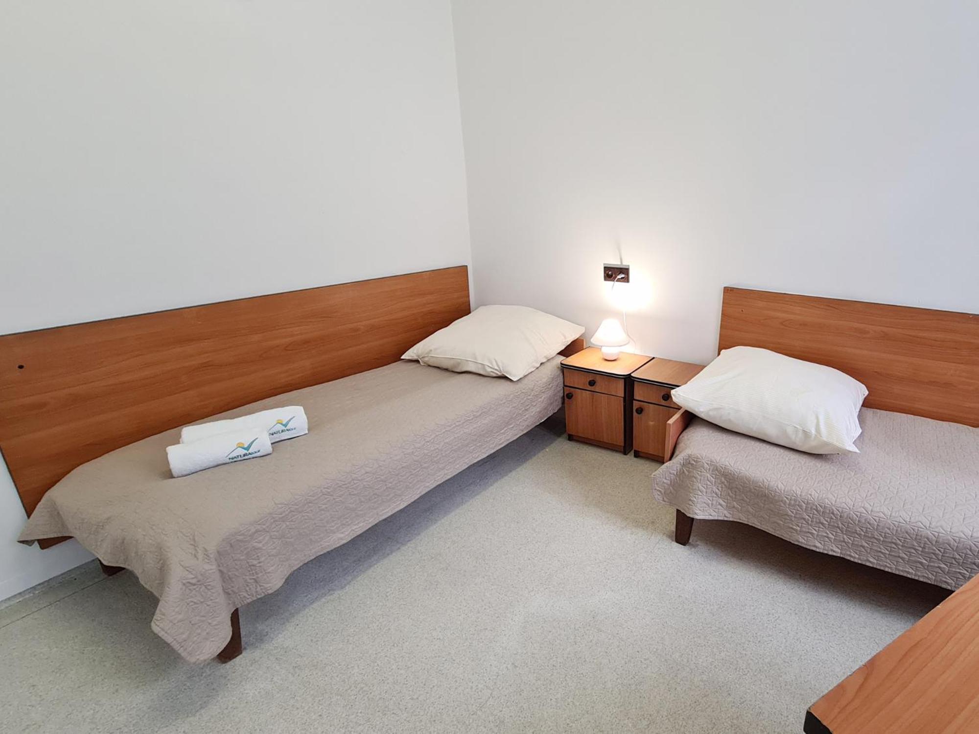 Double Room with Private Bathroom - Photo 5