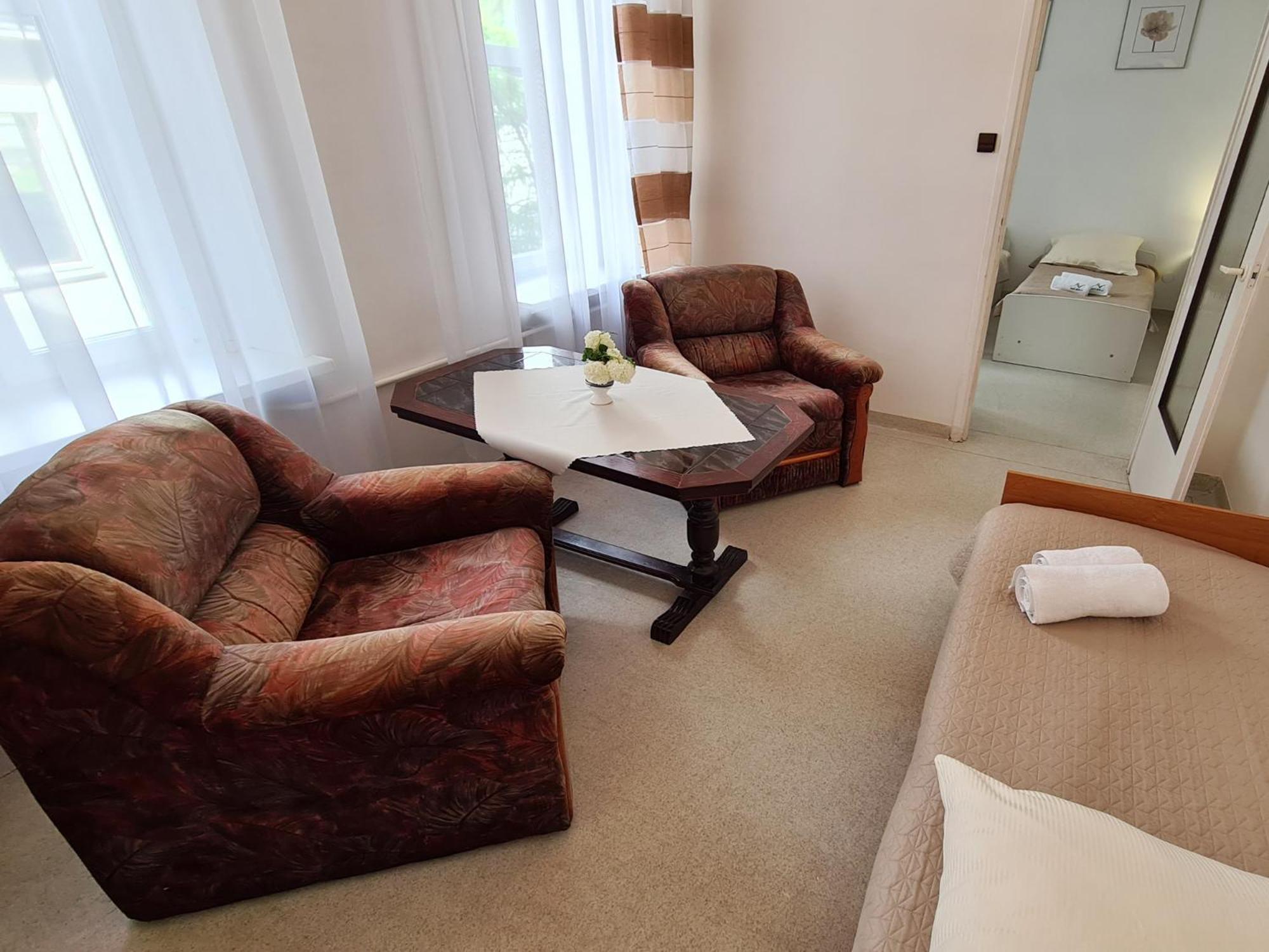 Triple Room - Photo 4