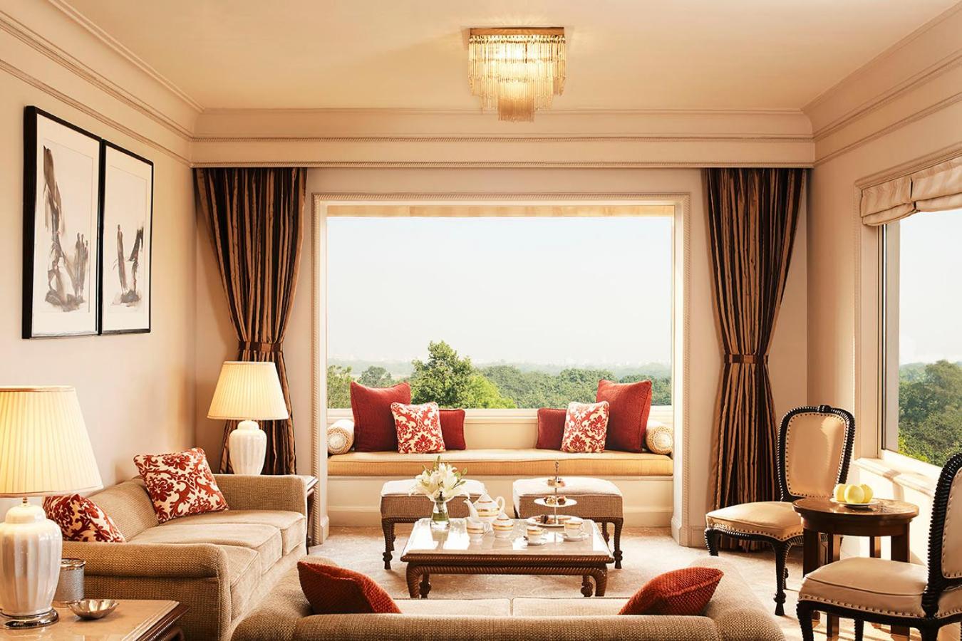Luxury Suite