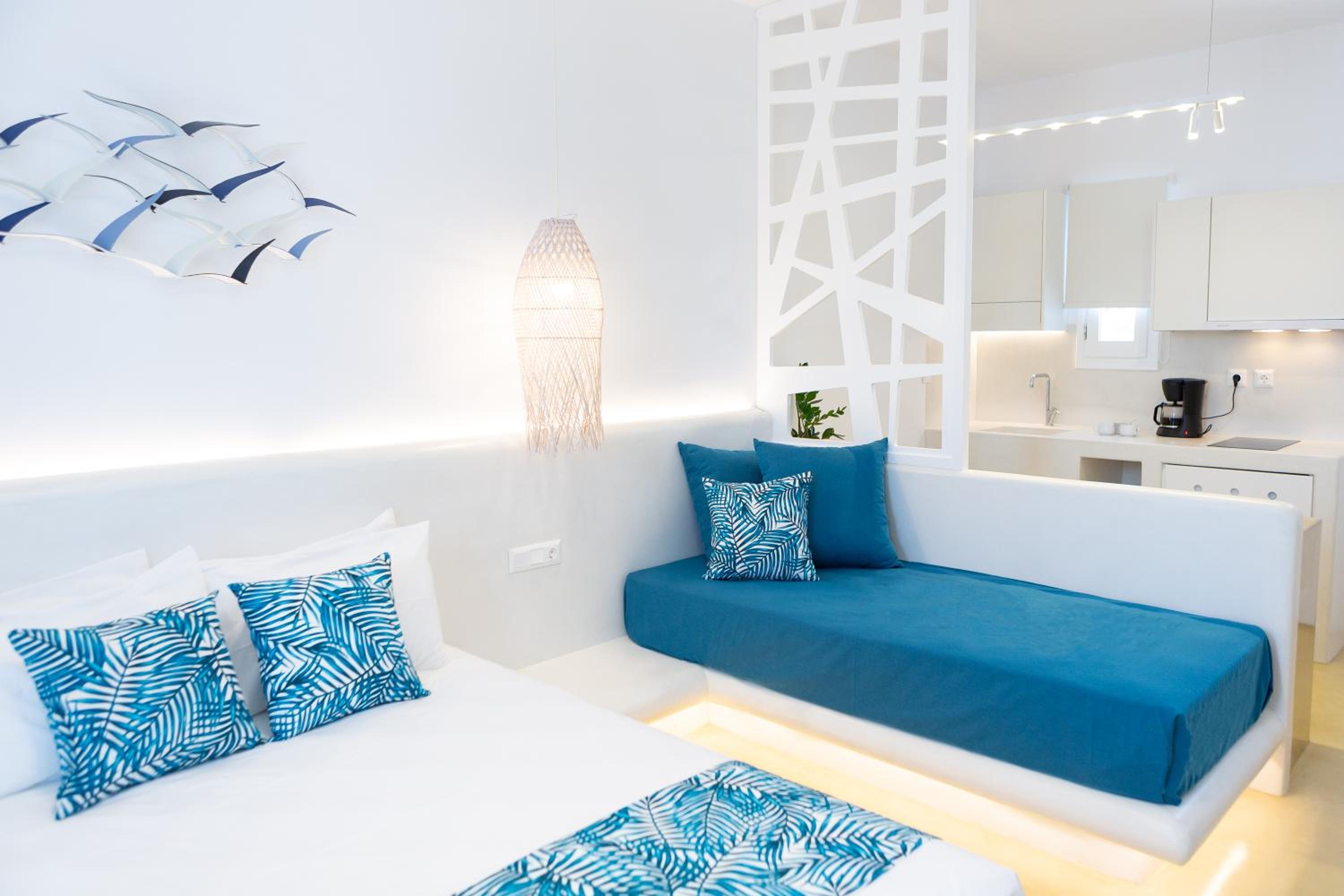Deluxe King Suite