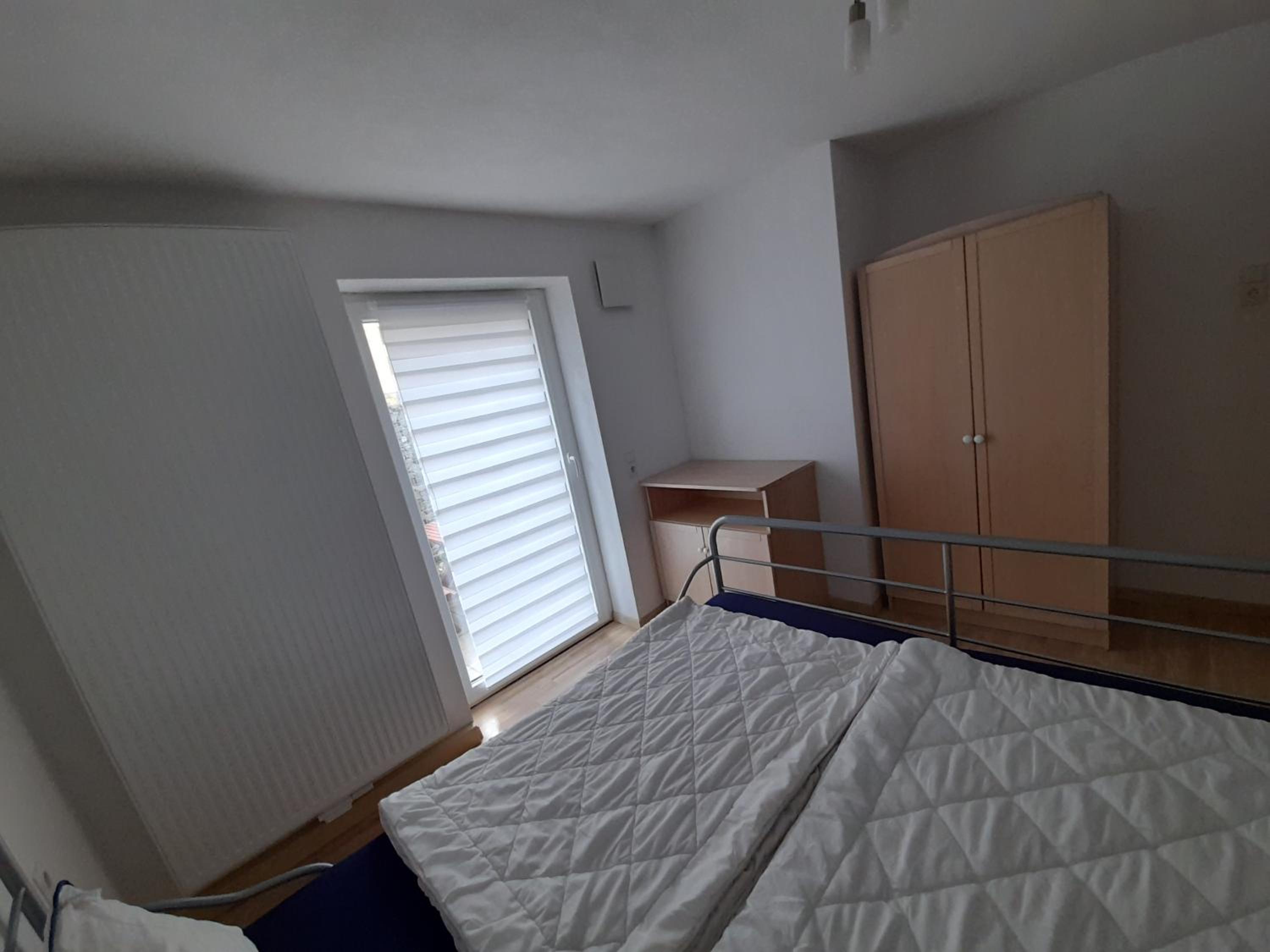Double Room with Shared Bathroom photo 3
