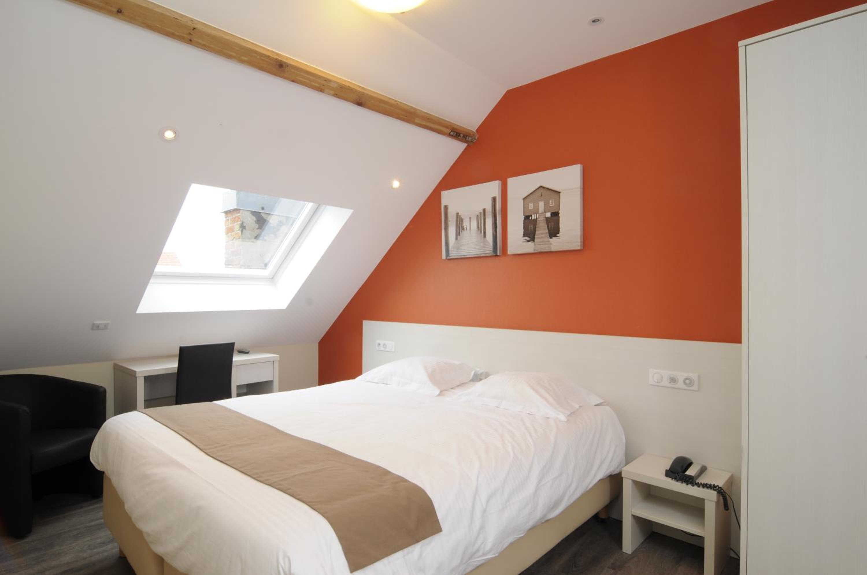Double Room - Photo 1