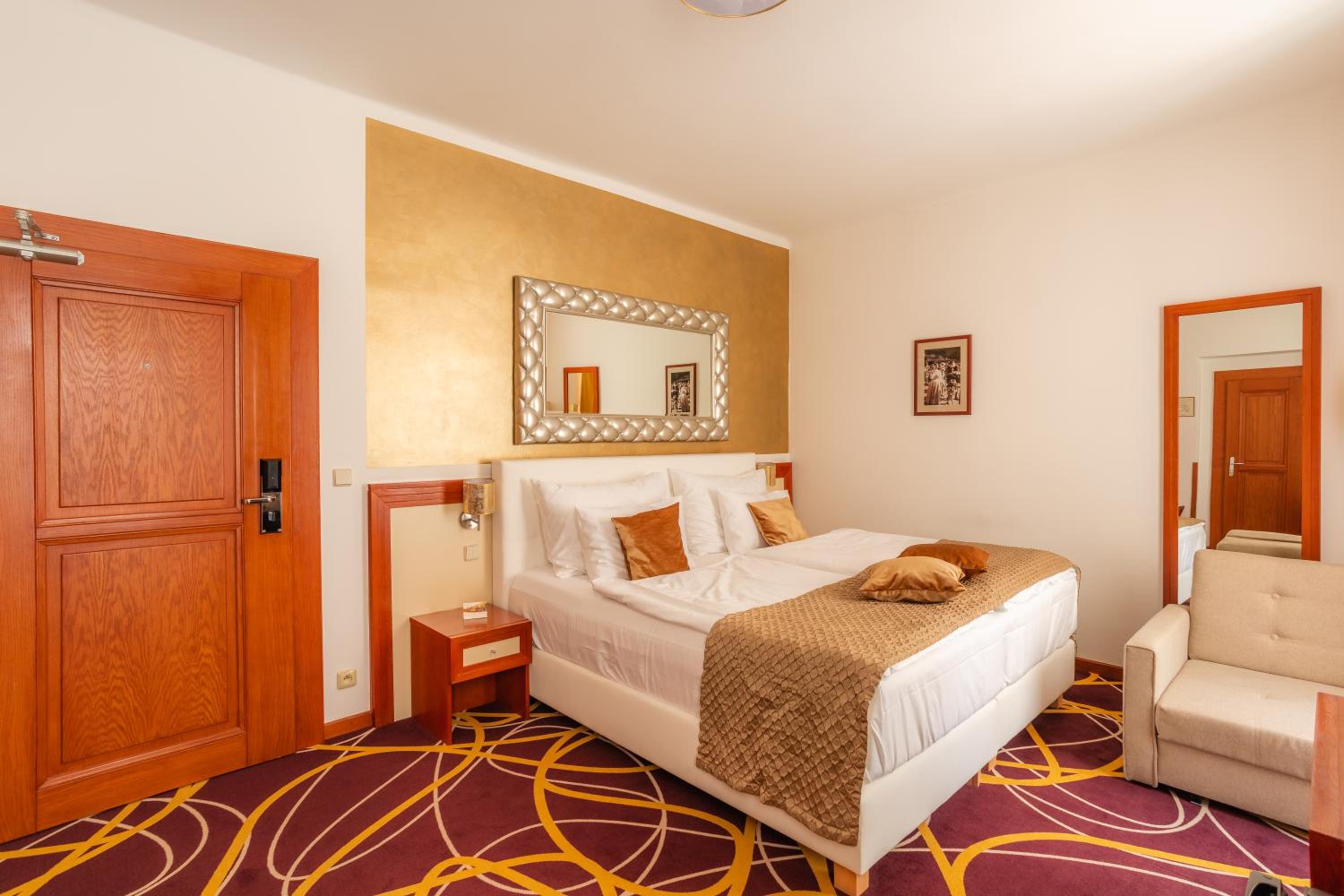 Deluxe Double/Twin Room - Photo 3