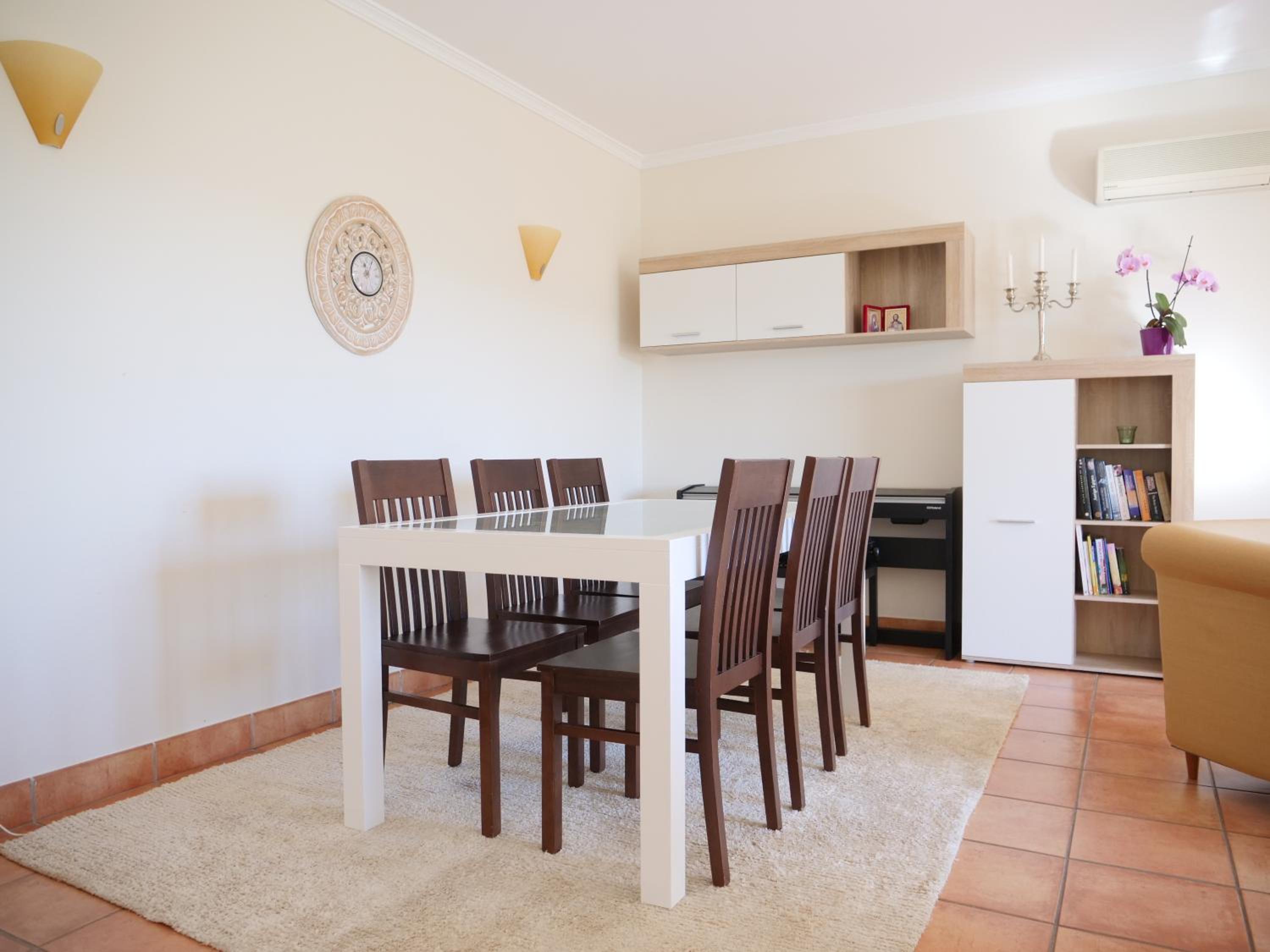 Three-Bedroom Apartment - Photo 15