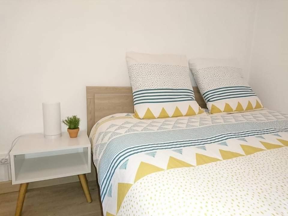Two-Bedroom Apartment - Photo 8