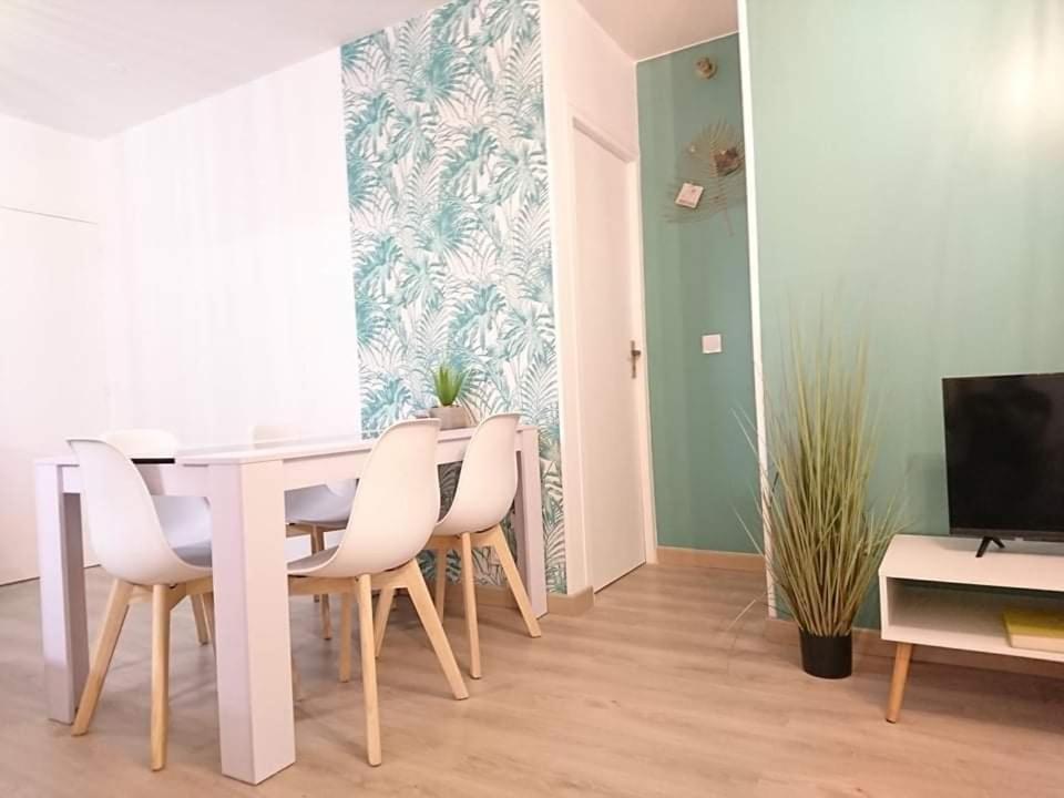 Two-Bedroom Apartment - Photo 27