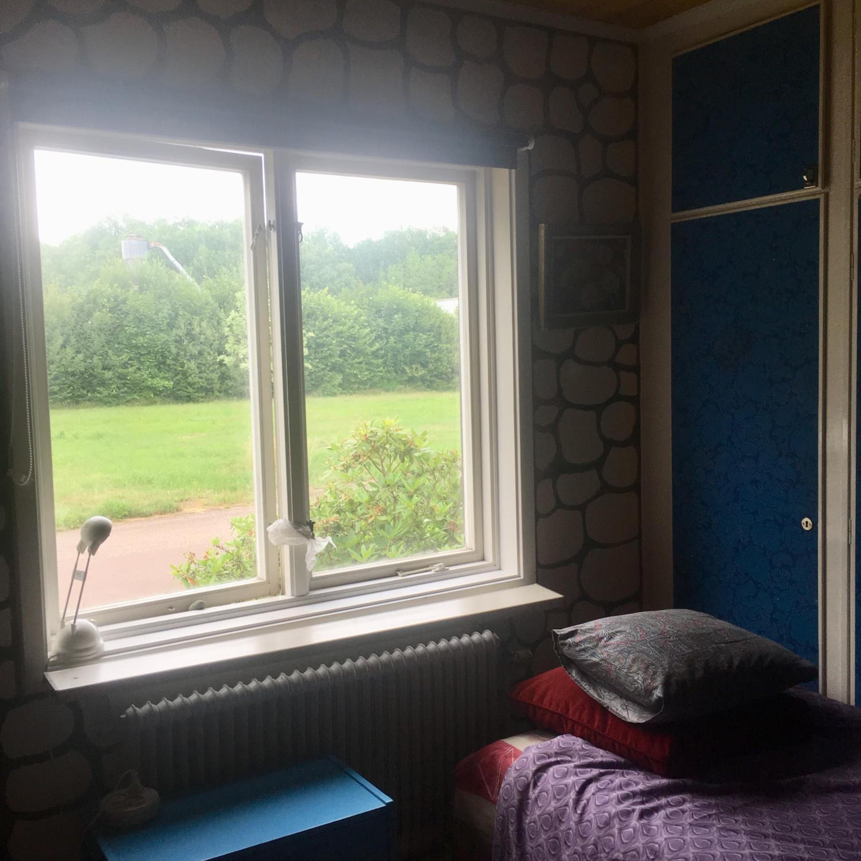 Small Twin Room photo 1