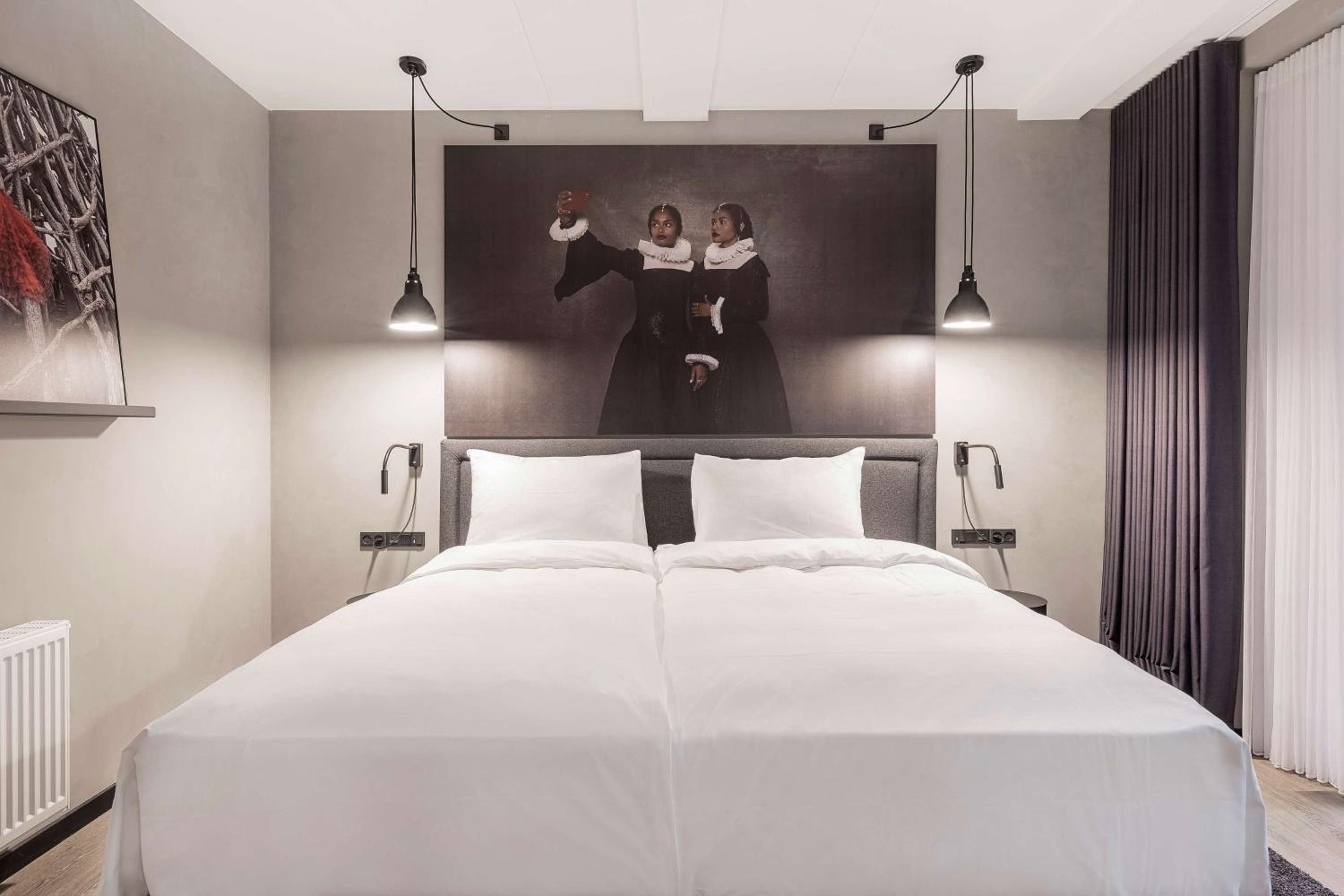 Junior Suite with Terrace thumbnail 5