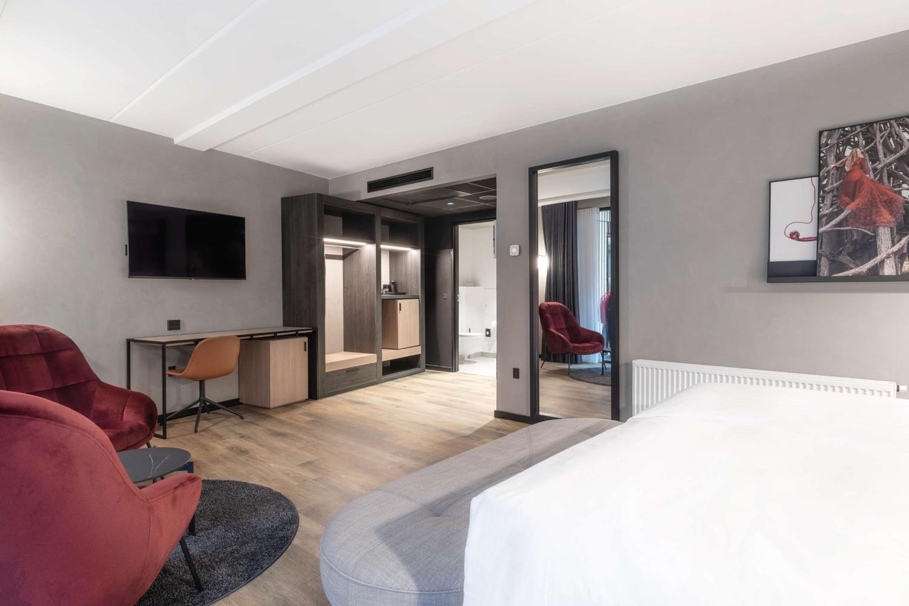 Standard Room - Non-Smoking