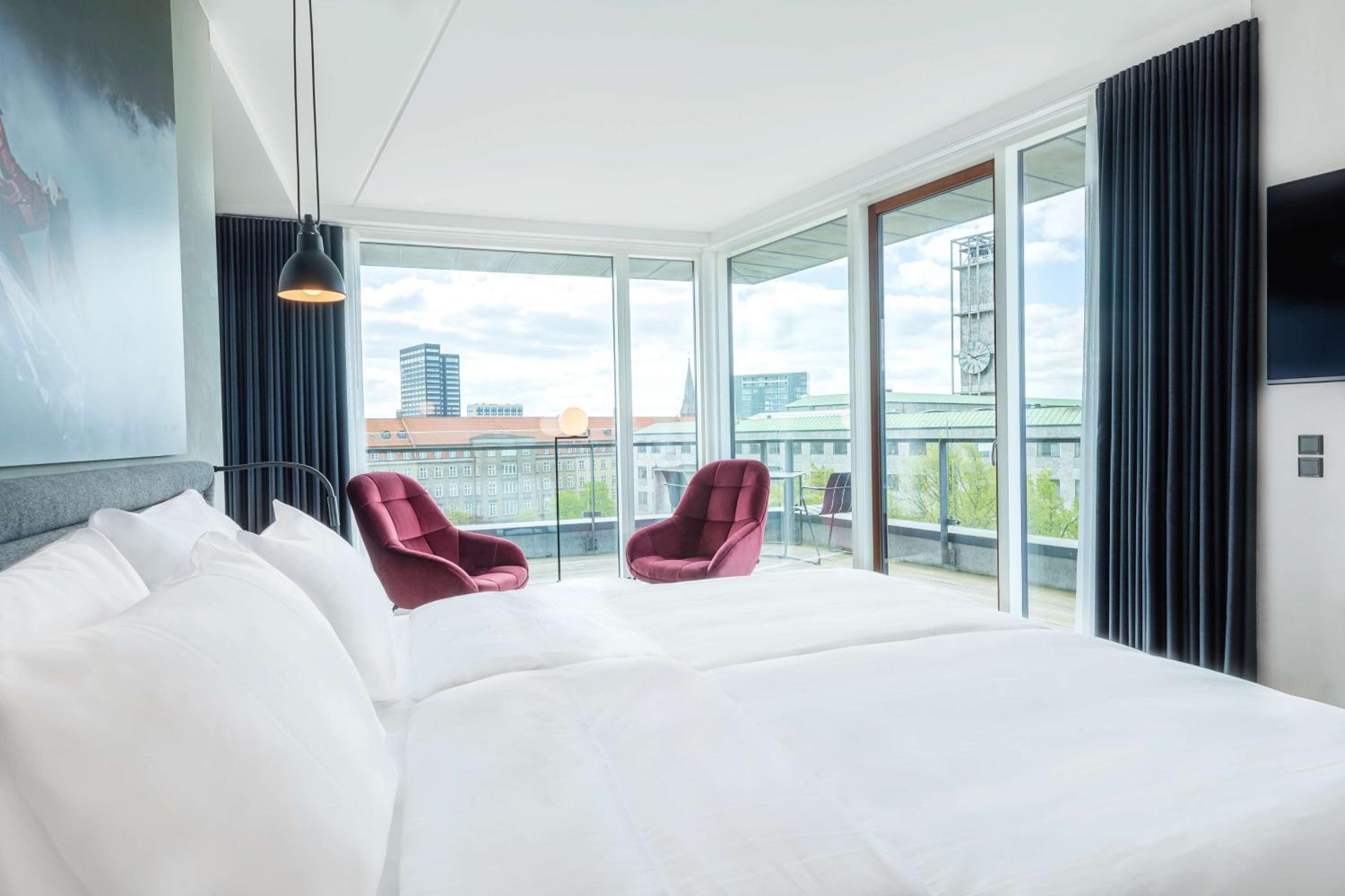 Superior Room with City View and Balcony