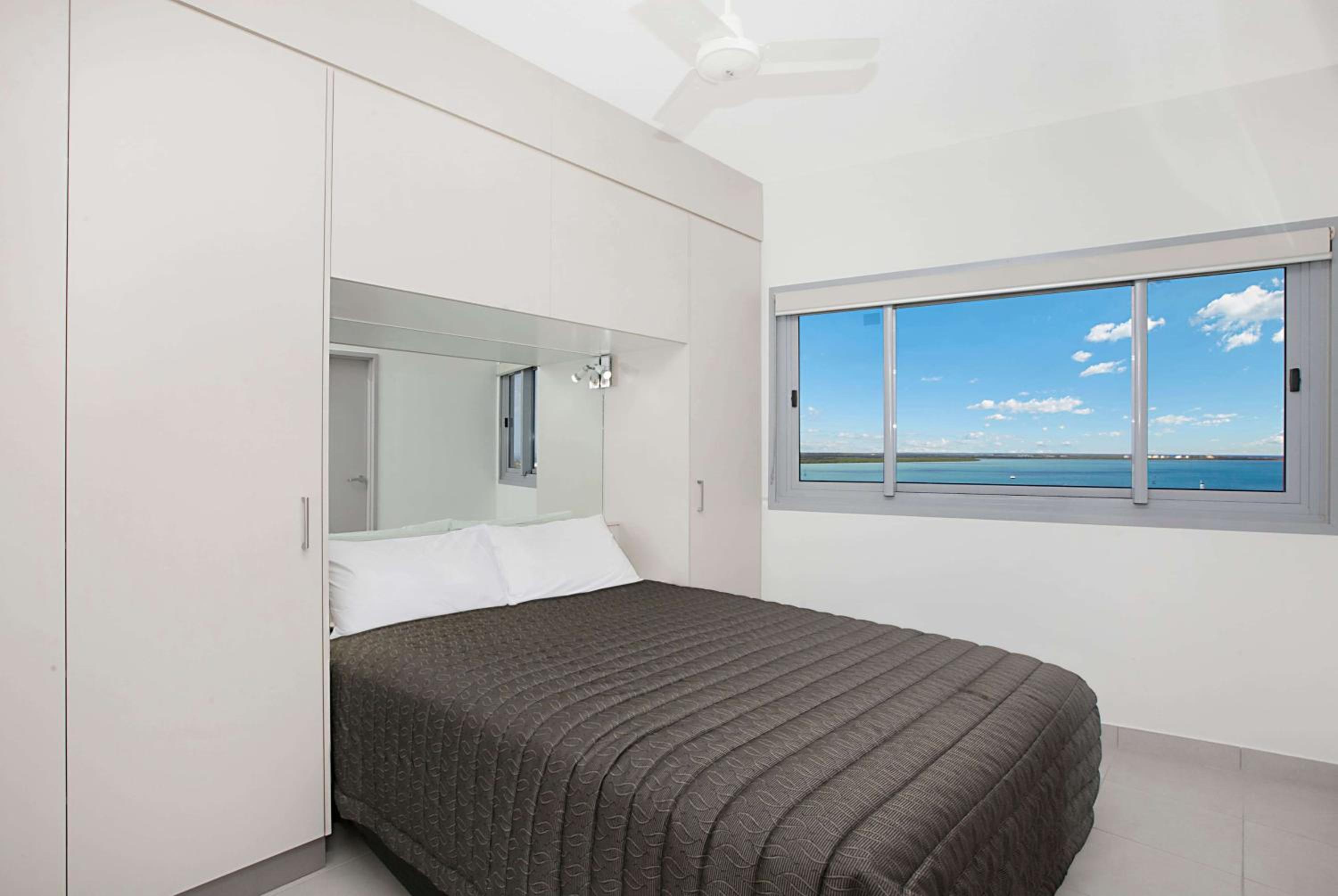 Two Bedroom Suite - Weekly Servicing thumbnail 6